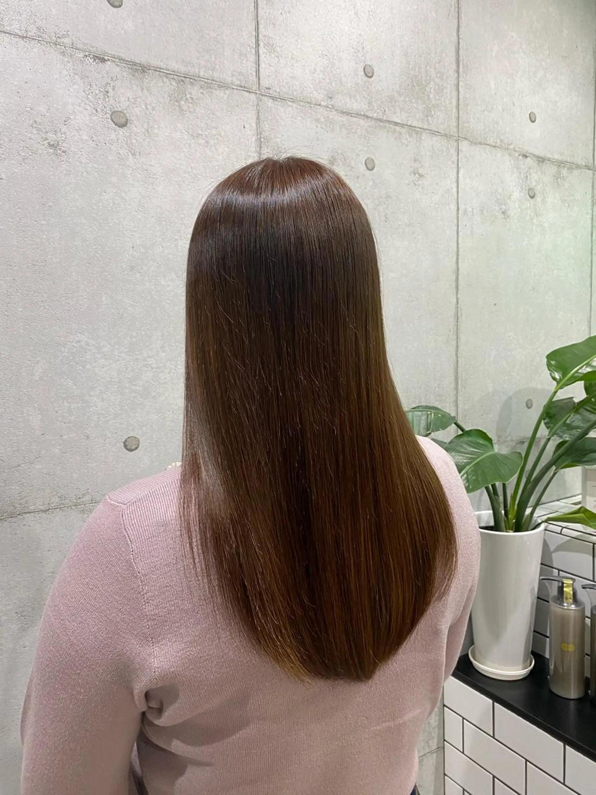 ロング カラー カット 縮毛矯正 トリートメント newi赤羽 HINATAのヘアスタイル