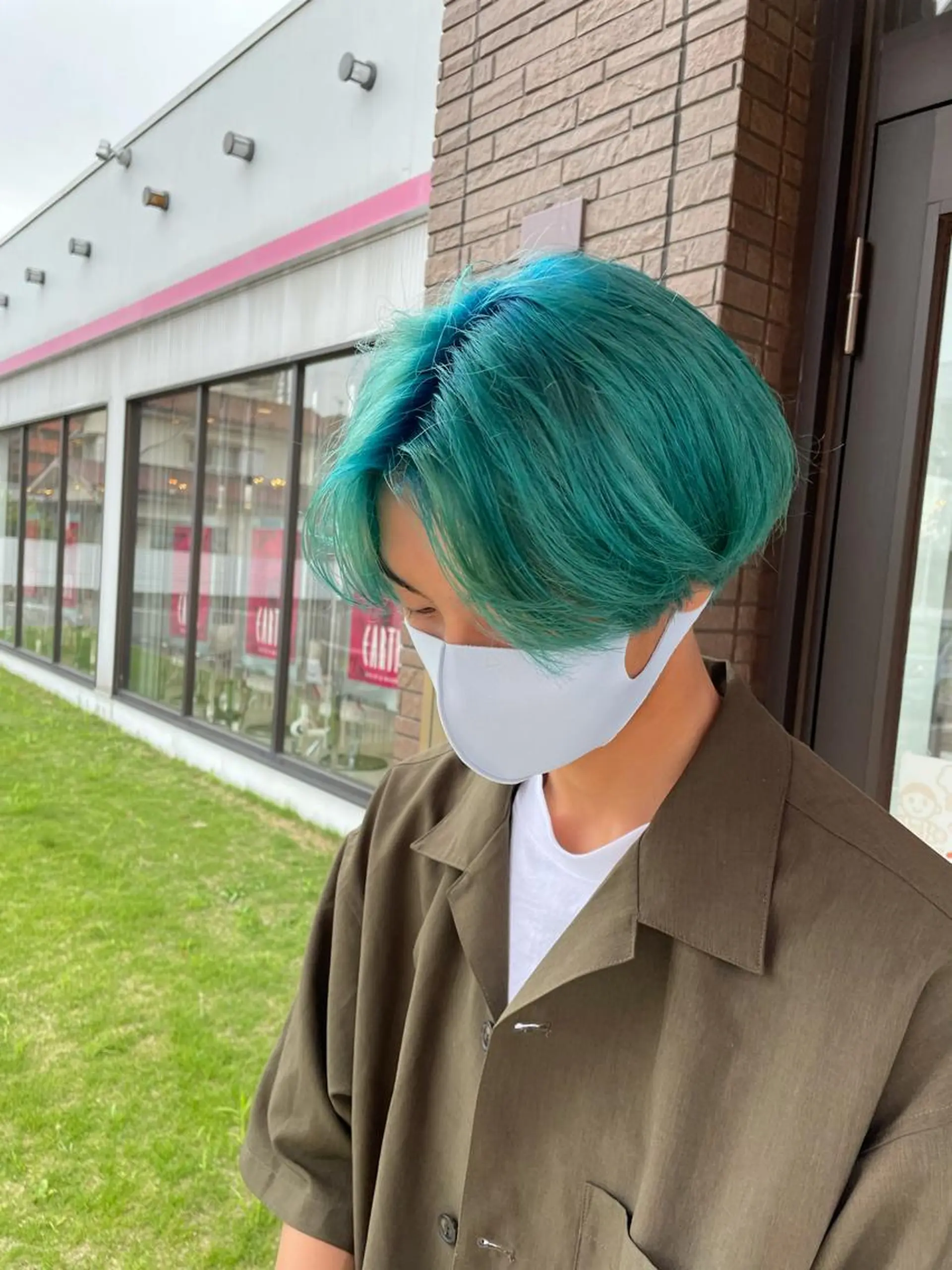 カラー メンズ 石坂 瀬音のヘアスタイル