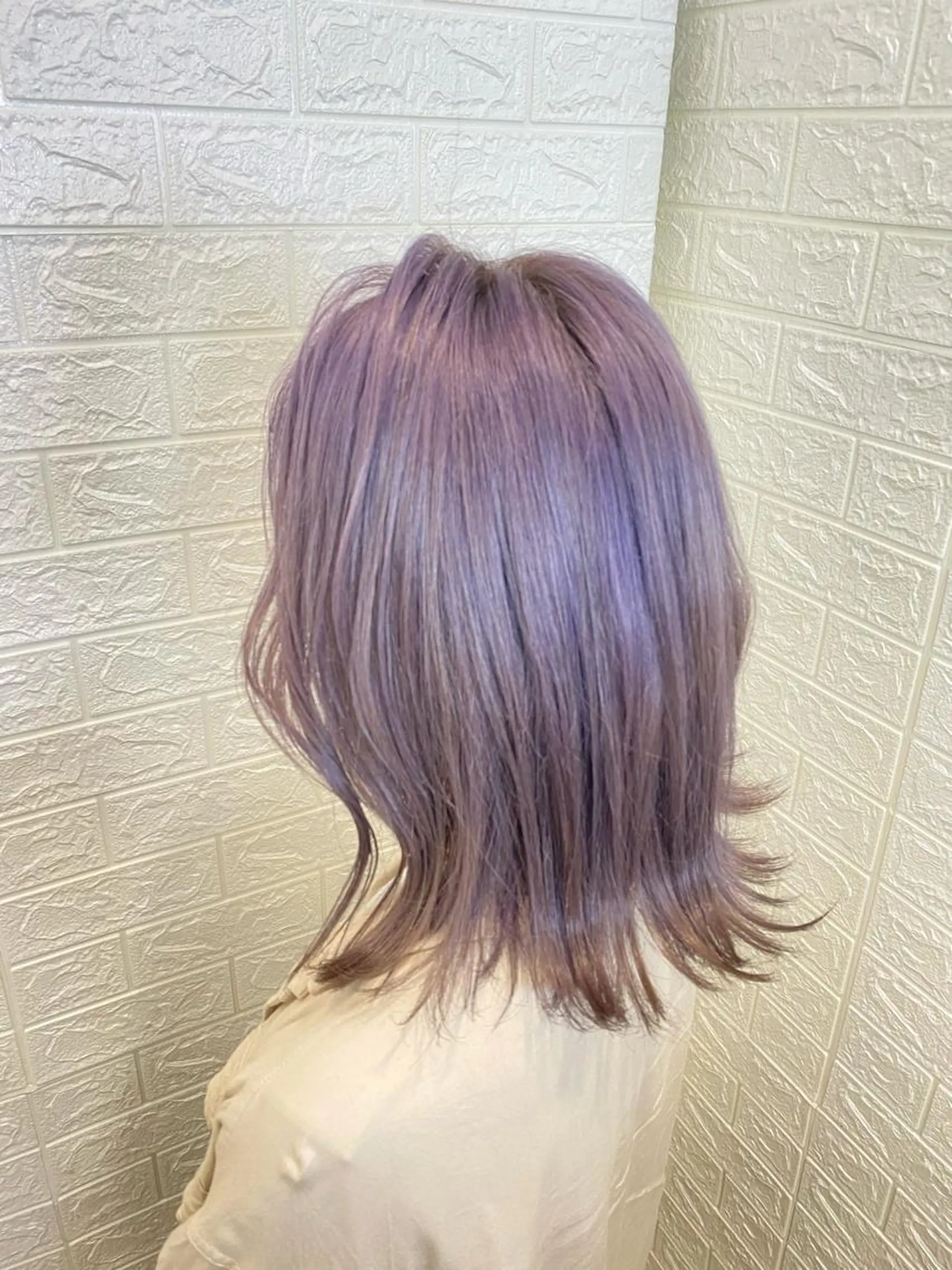 セミロング アッシュ カット ヘアカラー トリートメント 【ブリーチ特化】 山崎 悠樹のヘアスタイル