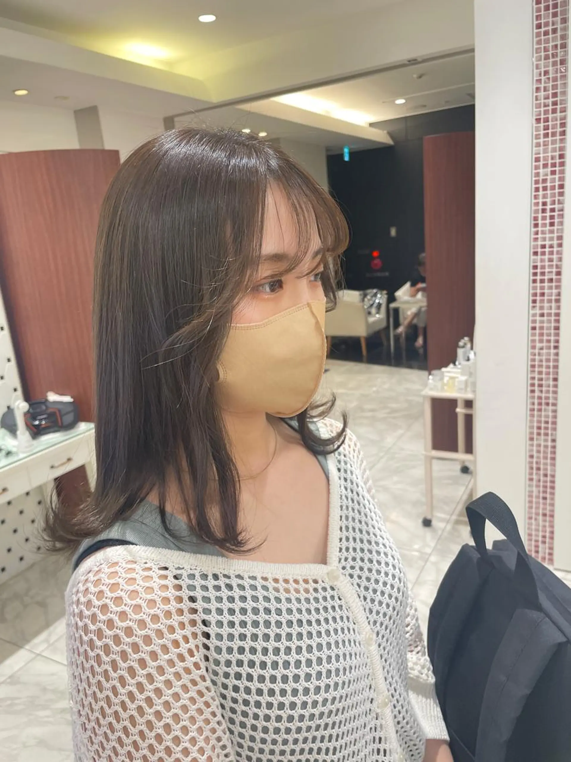 セミロング カラー ベージュカラー 透明感カラー ヘアカラー 縮毛矯正/レイヤー 🌙児玉光瑠のヘアスタイル