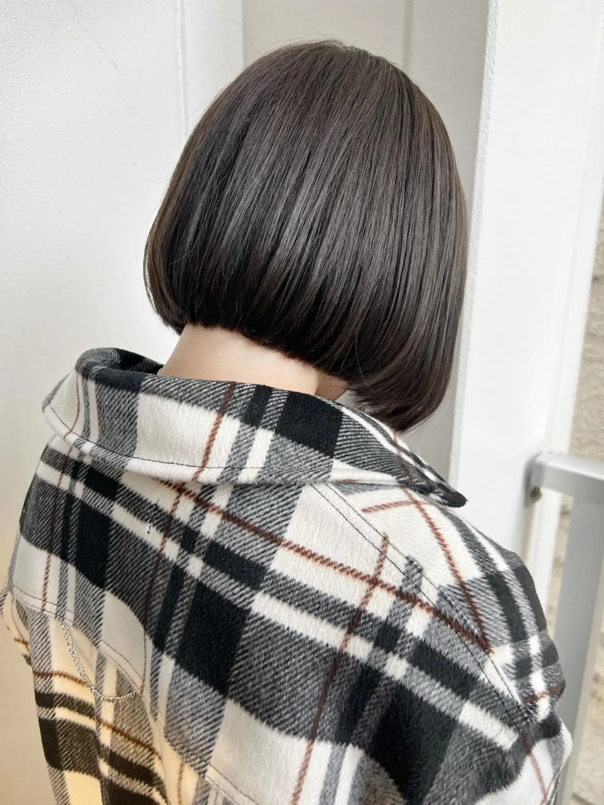 ミディアム カラー ダブルカラー イヤリングカラー ハイライトカラー イルミナカラー インナーカラー 初めてでも失敗しない 透明感カラー Miiのヘアスタイル