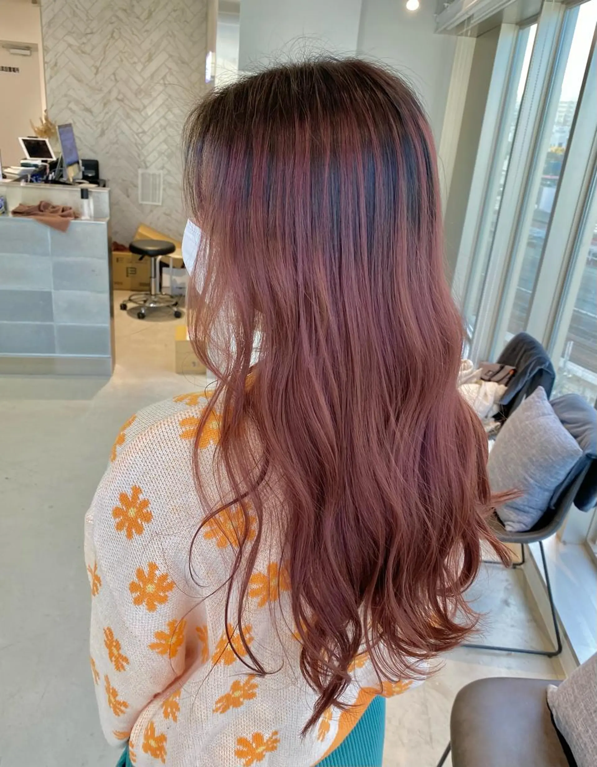 ロング カラー バレイヤージュ レイヤーカット ヘアカラー トリートメント 💎夏葵 ハイライト /デザイン指名No1のヘアスタイル