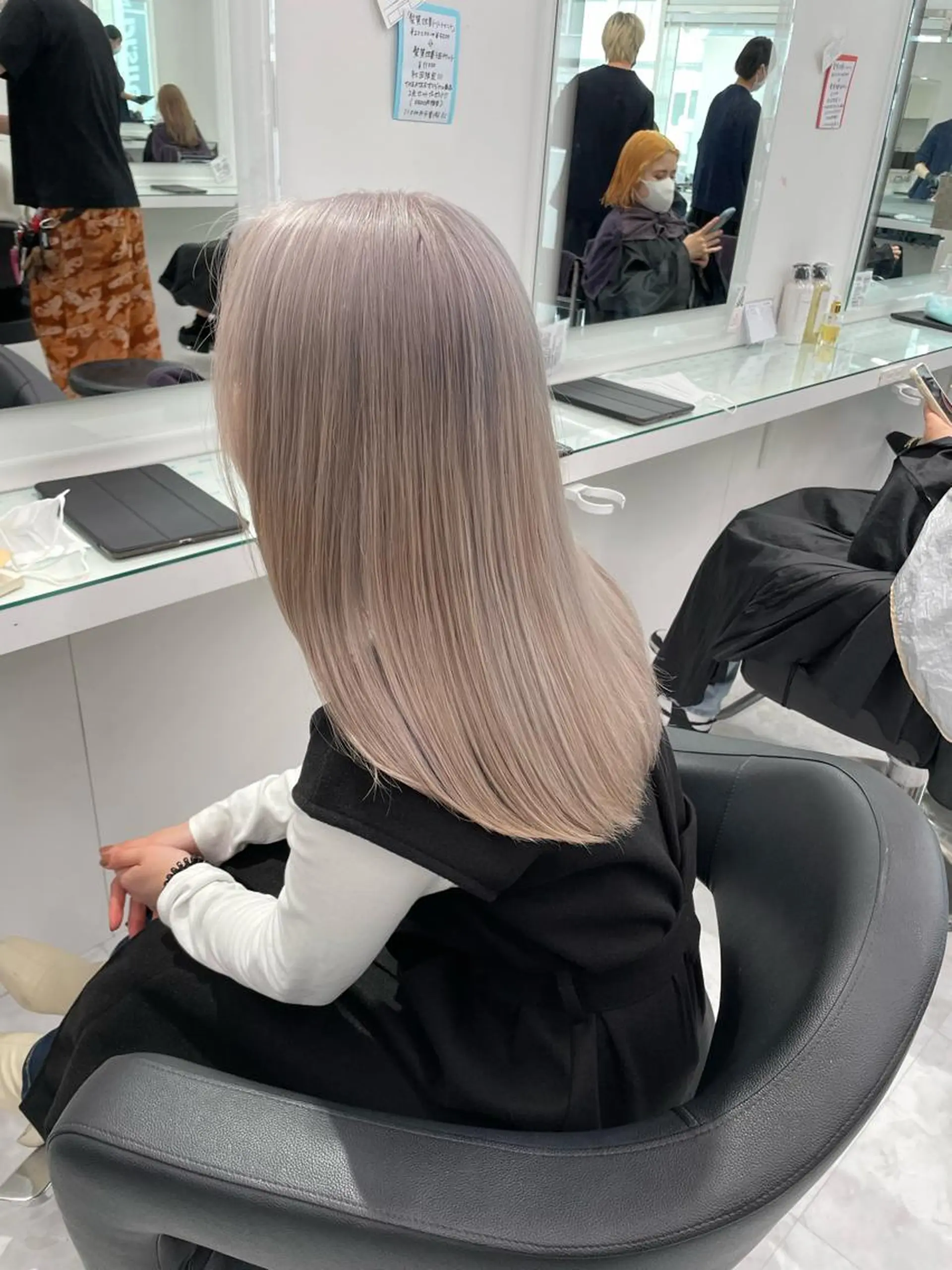 ロング カラー ウルフカットマスター みつきのヘアスタイル