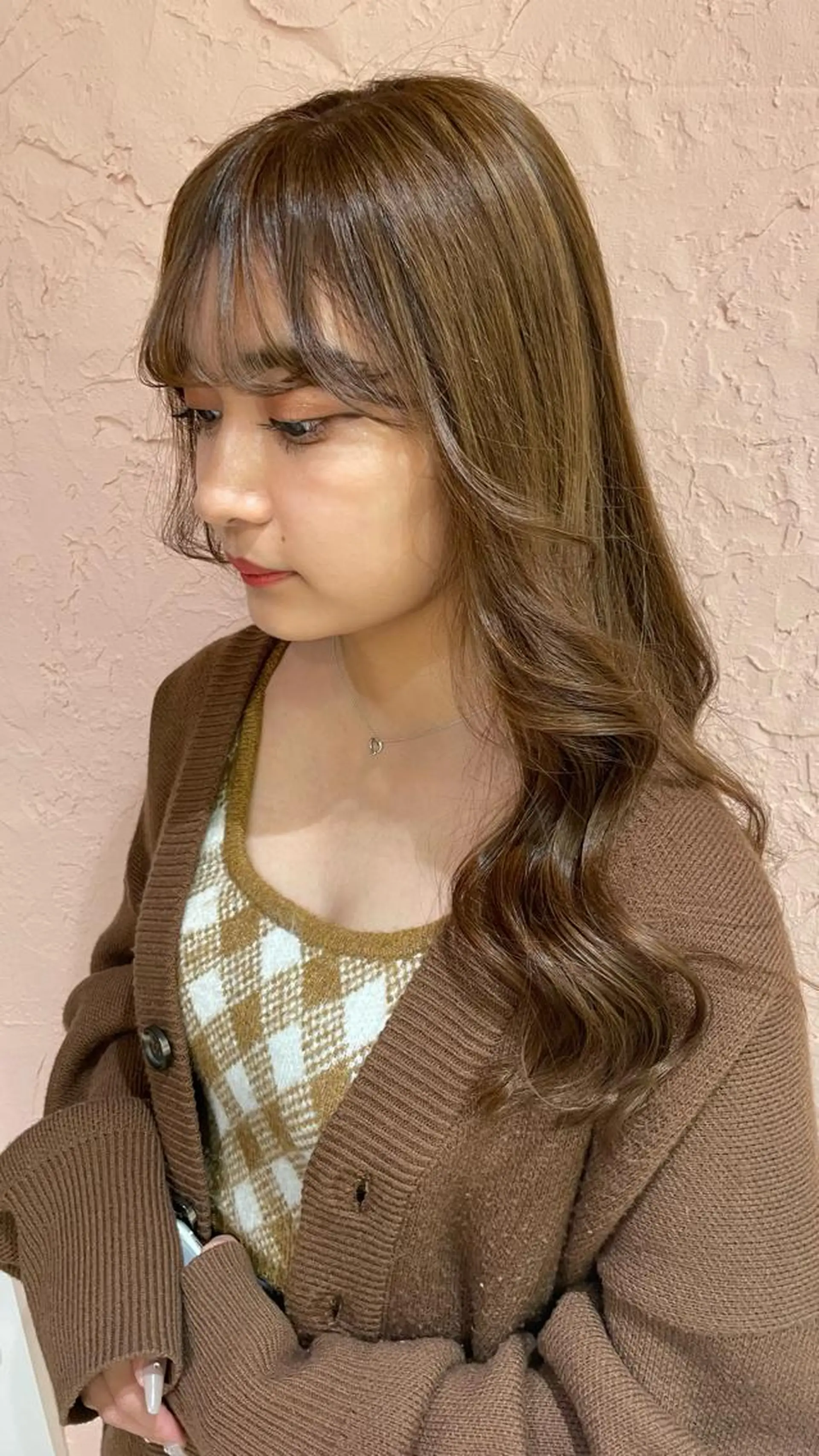 カラー ベージュカラー ブリーチ ミルクティーベージュ 松永 梨央のヘアスタイル
