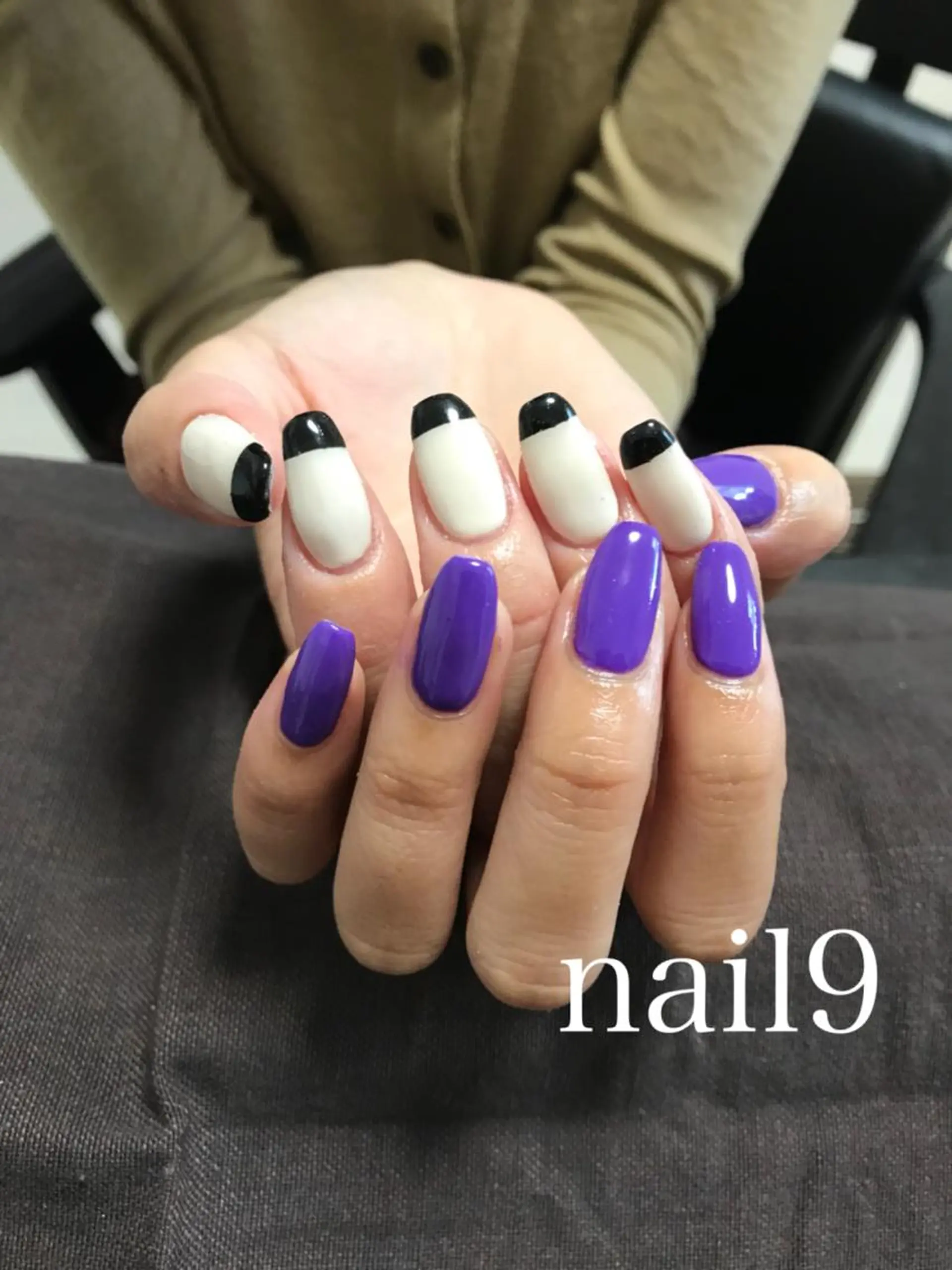 ネイル フレンチネイル パープル ネイルサロン nail9のネイルデザイン