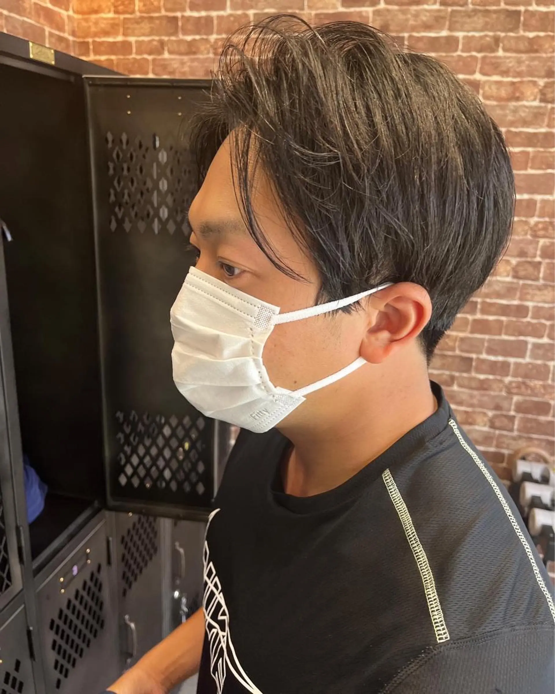 ショート メンズ 切りっぱなしボブ メンズブリーチ メンズハイトーン メンズ韓国風 ボブ 久木原 ゆりのヘアスタイル