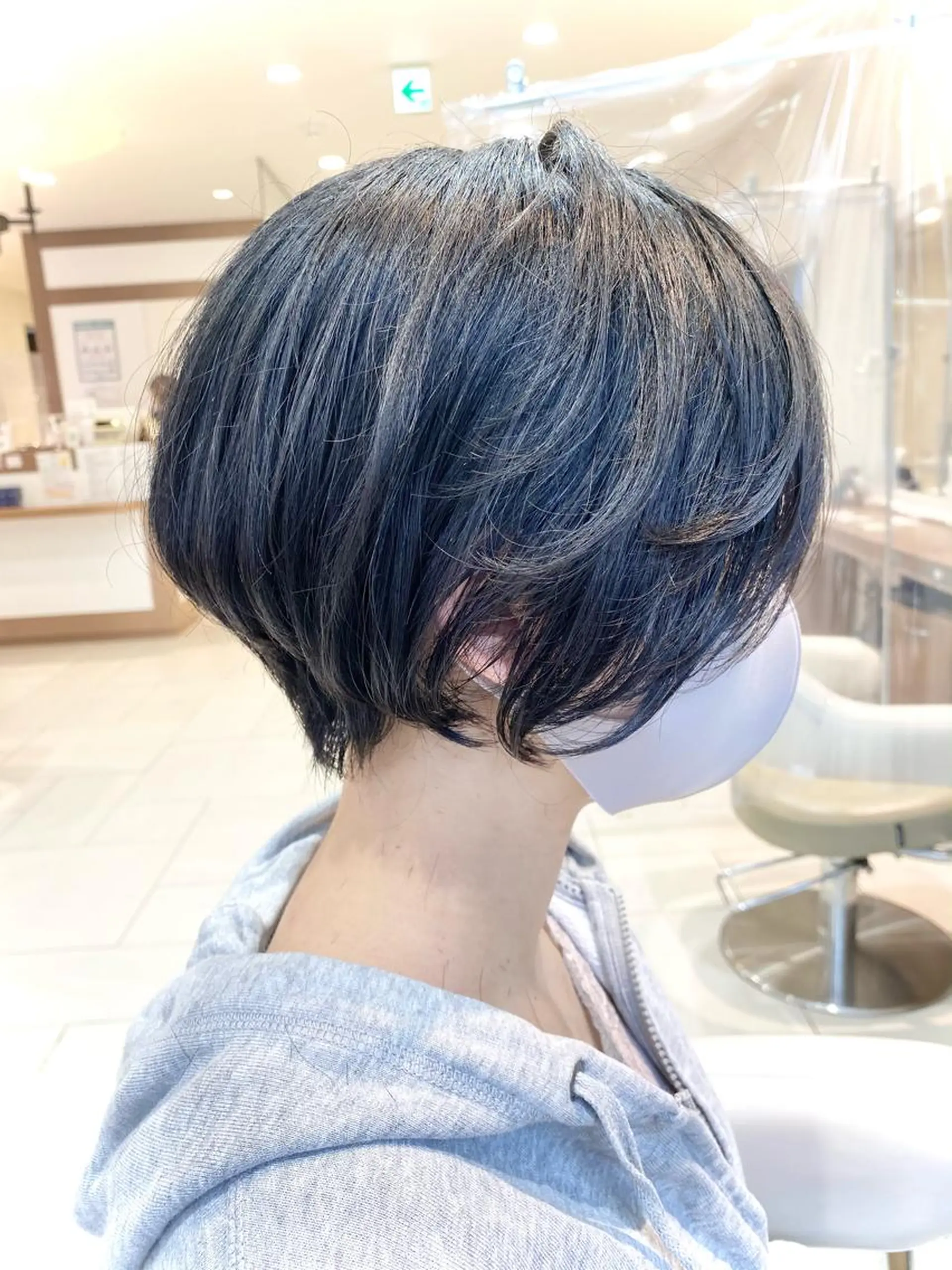 ショート 横山 直輝のヘアスタイル