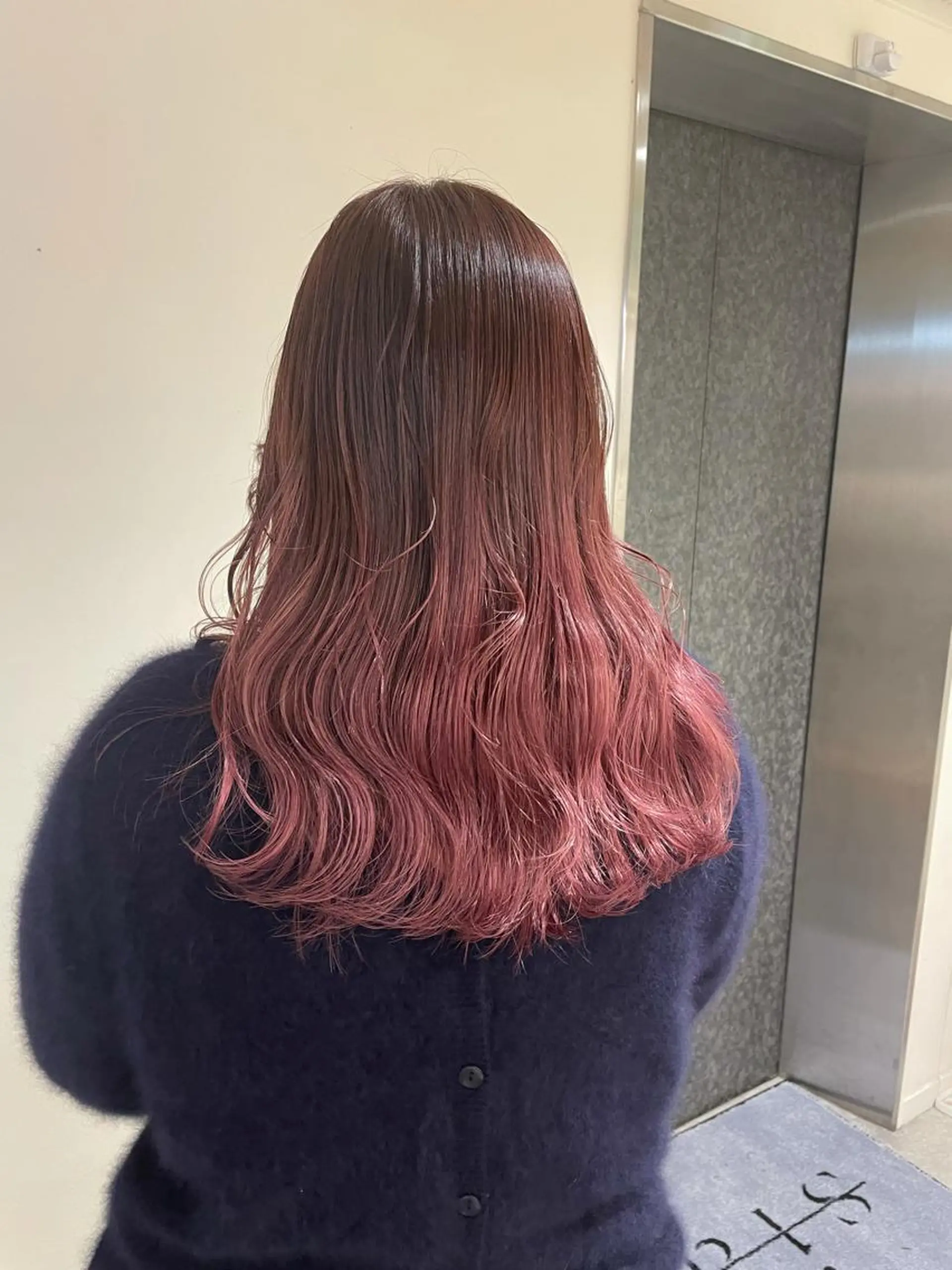 ロング ヘアカラー ♡透明感/艶カラー/ M a I ♡のヘアスタイル