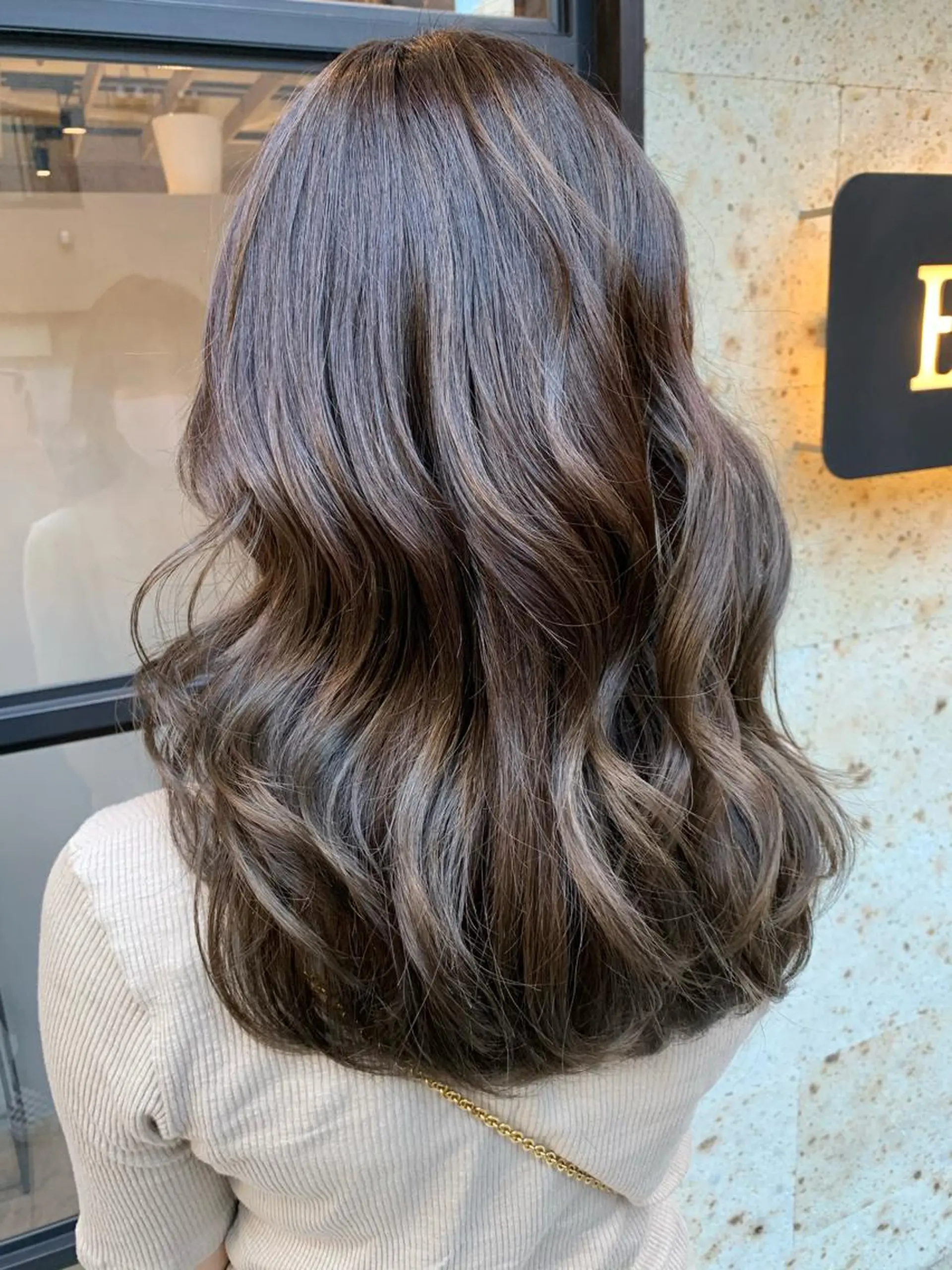 ミディアム カット ヘアカラー トリートメント 🌟美髪縮毛矯正🌟 吉田冴一のヘアスタイル