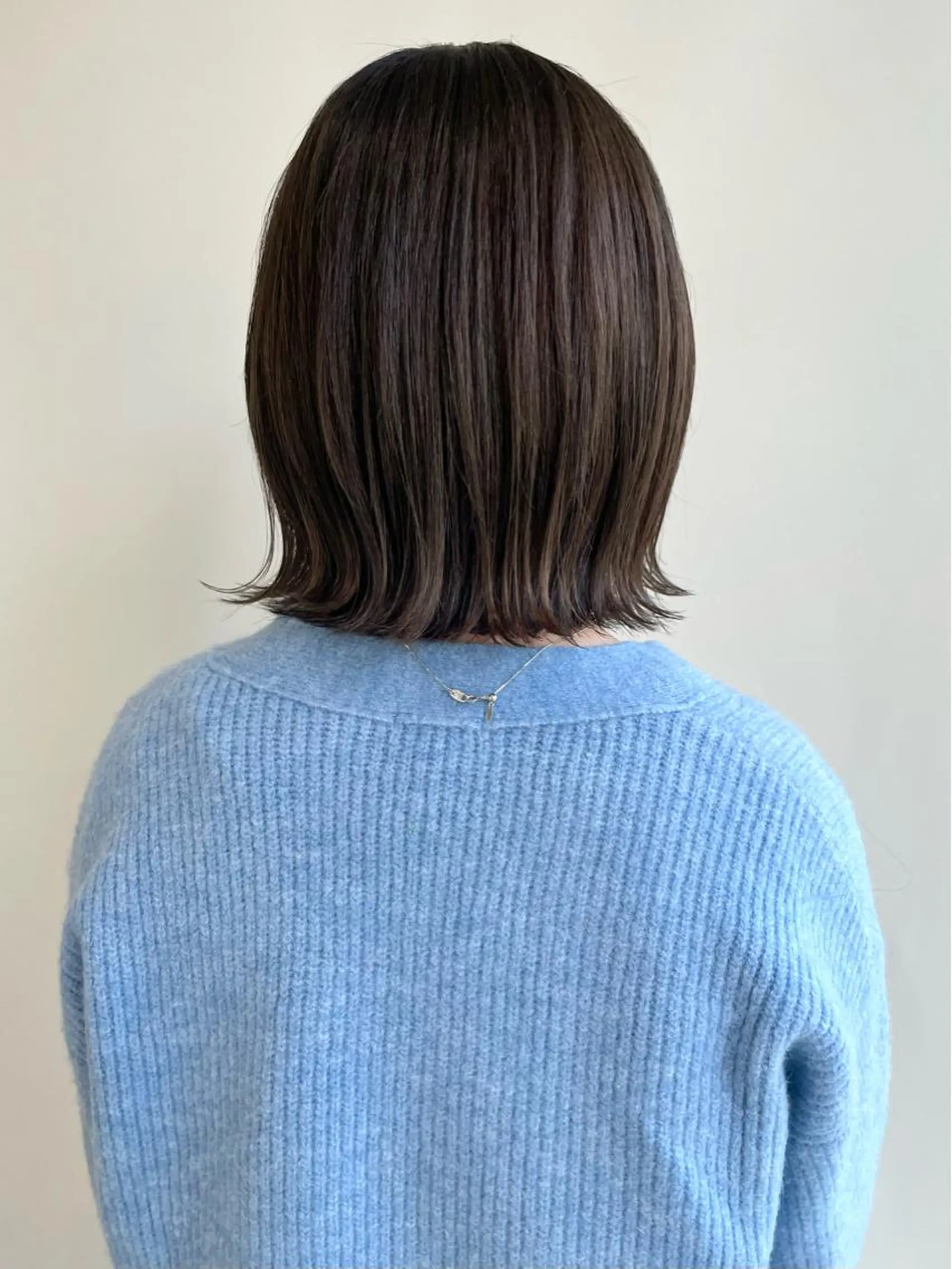 ミディアム カラー カット ヘアカラー トリートメント 山口 莉奈のヘアスタイル