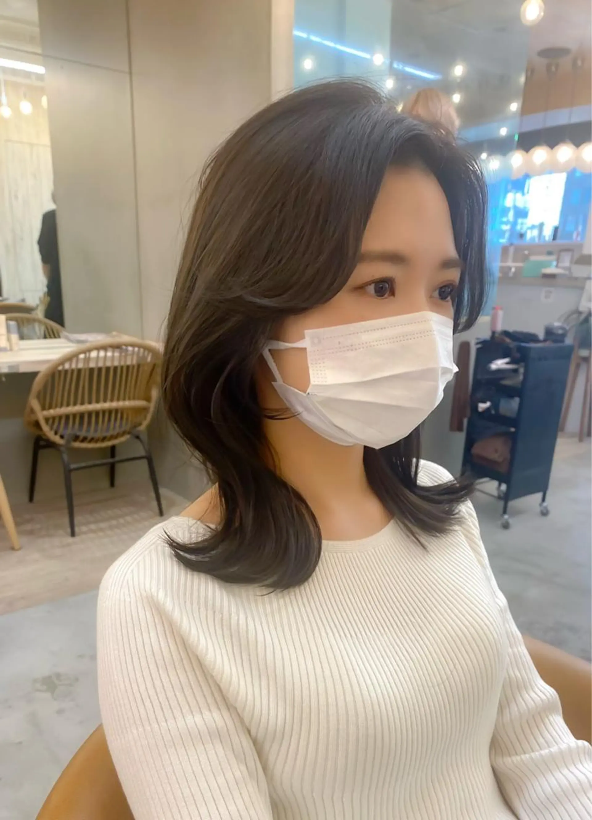 ミディアム カラー くびれヘア 韓国風ヘア ♥️ボブ韓国風ヘア ♥️久保田夢美のヘアスタイル