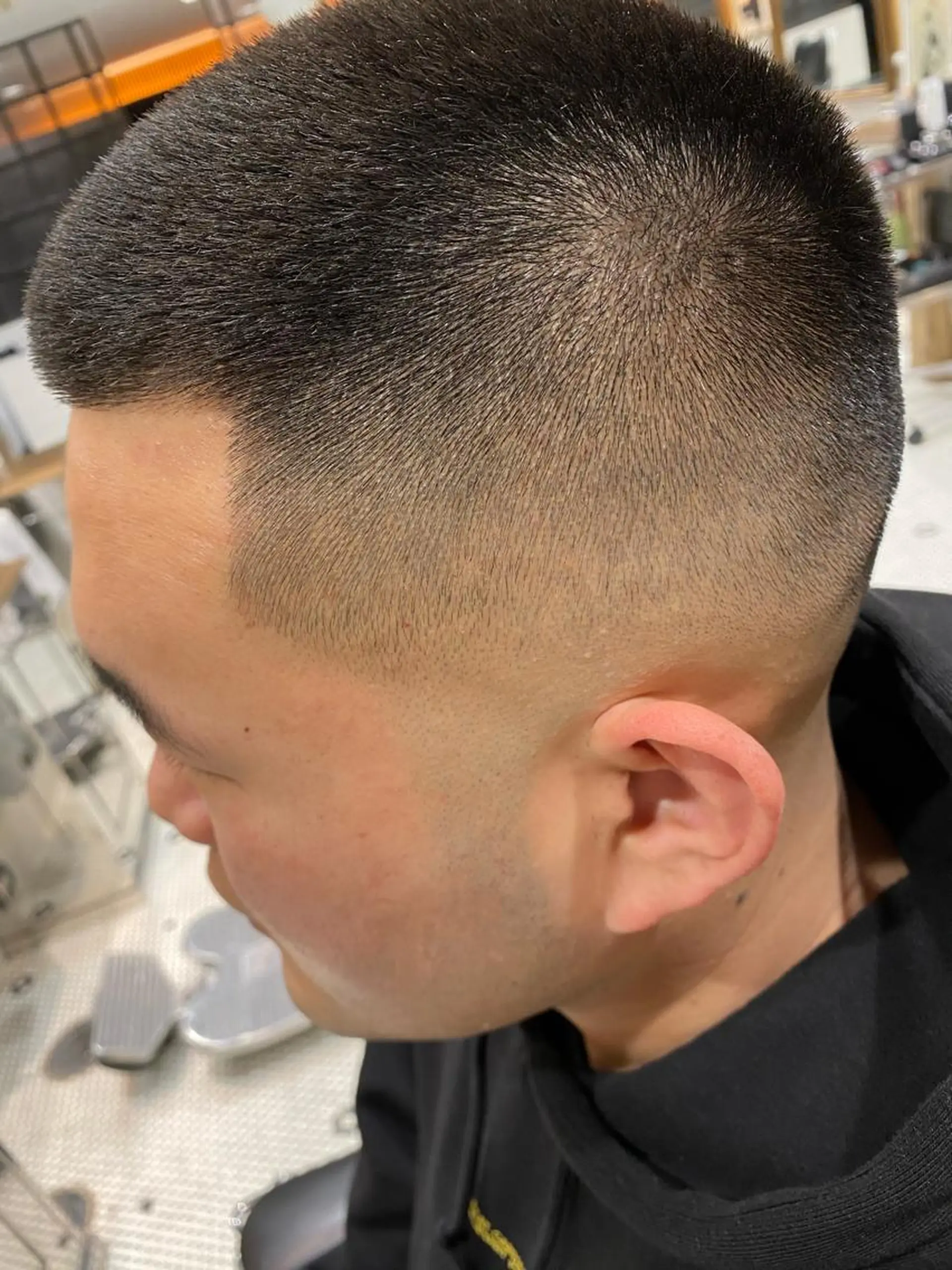 ショート メンズ カット 山﨑 愛也のヘアスタイル