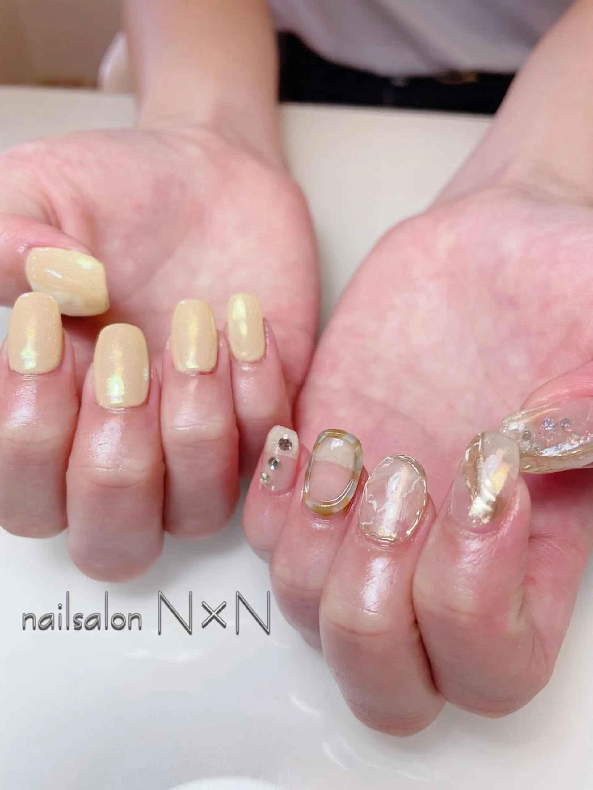 ネイル オーロラネイル クリアネイル ニュアンスネイル ワンカラーネイル ぷっくりネイル ハンドネイル nail salon N×Nのネイルデザイン