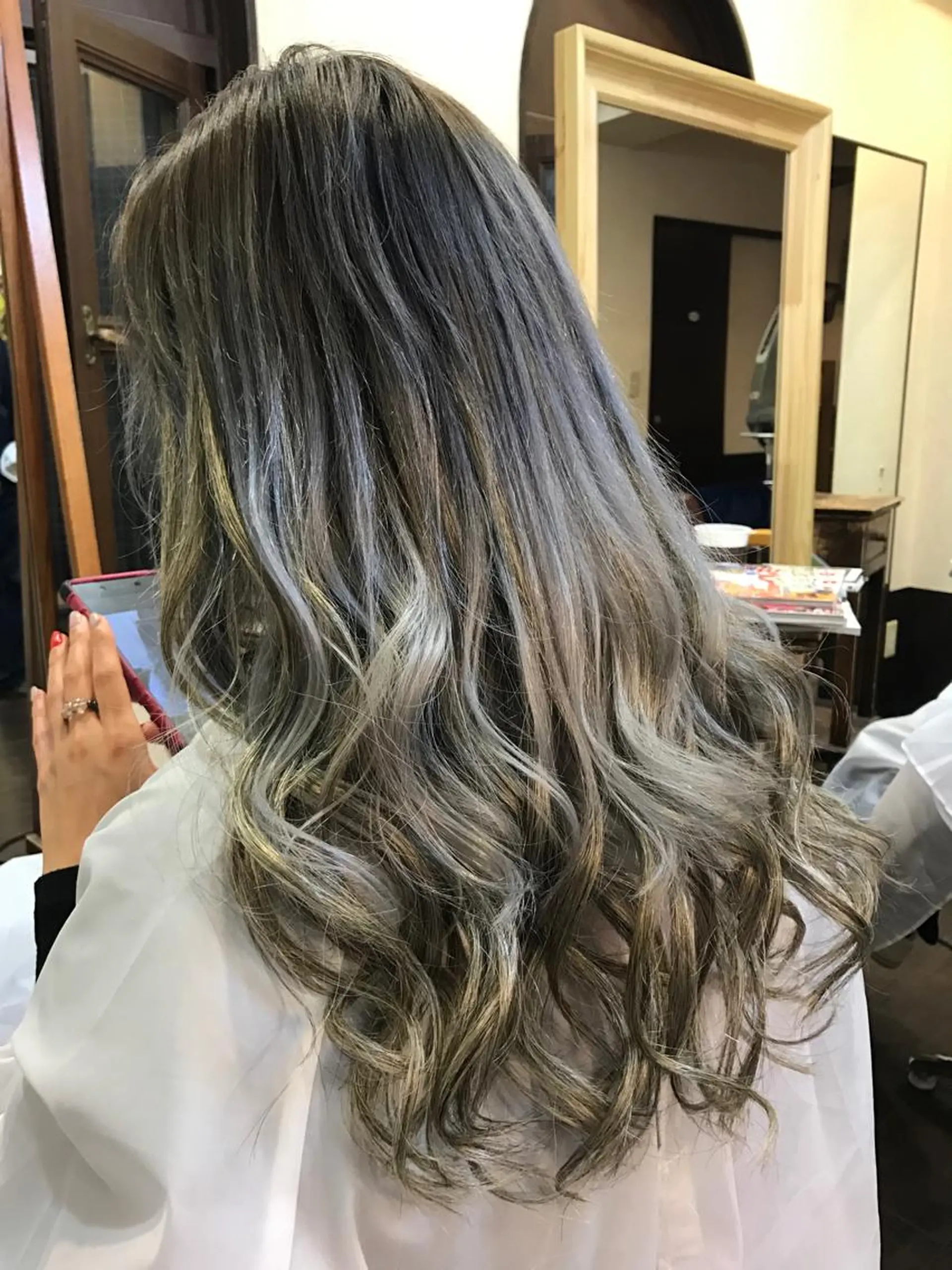 ミディアム セミロング ロング カラー 編み込みエクステ グラデーションカラー エクステ ミニモお気に入り数 No.1宍戸雄弥のヘアスタイル