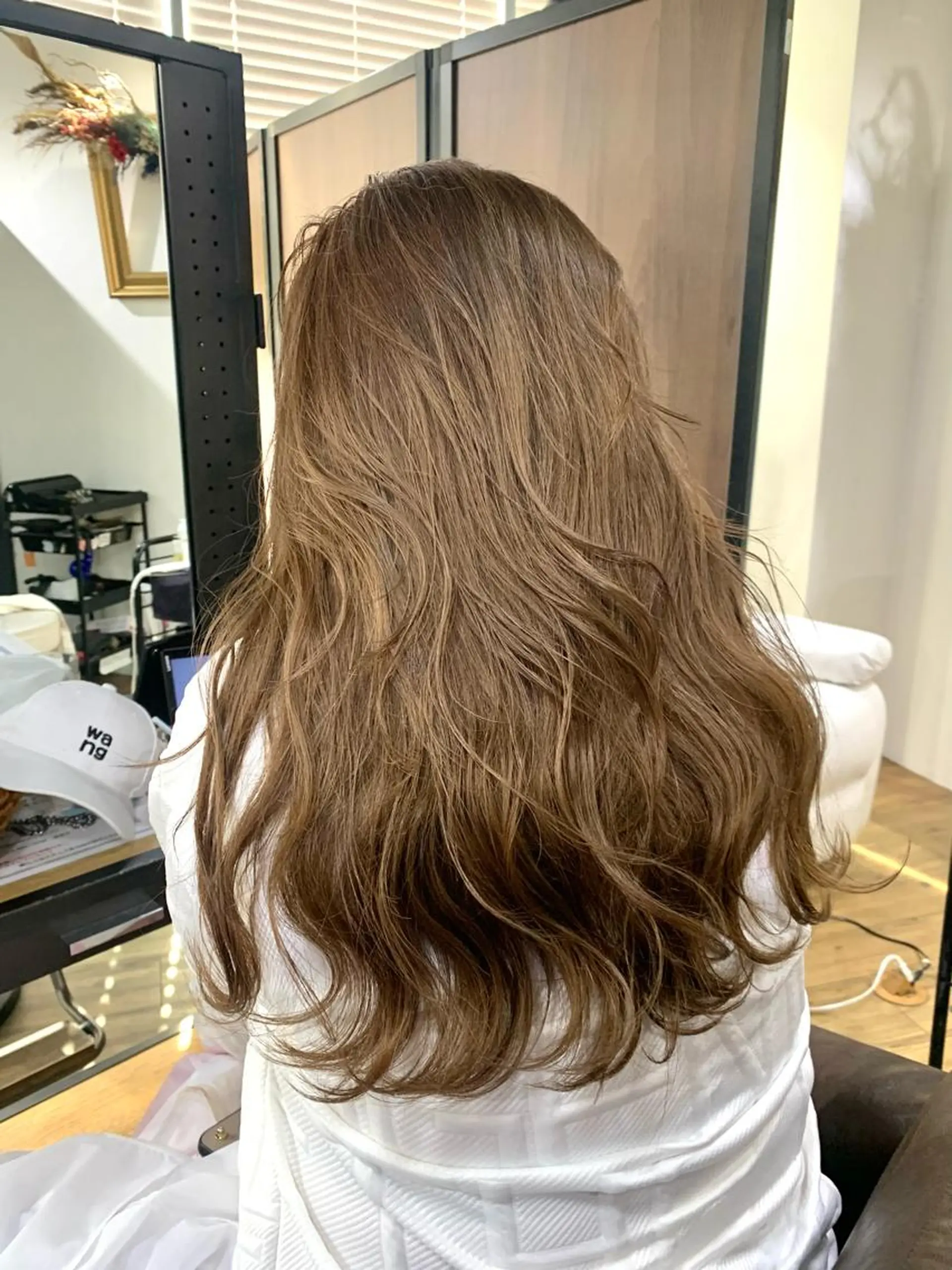 ミディアム カラー ベージュカラー グレージュ レイヤーカット カット ヘアカラー トリートメント ARCANAブリーチ ダブルカラー🌟原宿のヘアスタイル