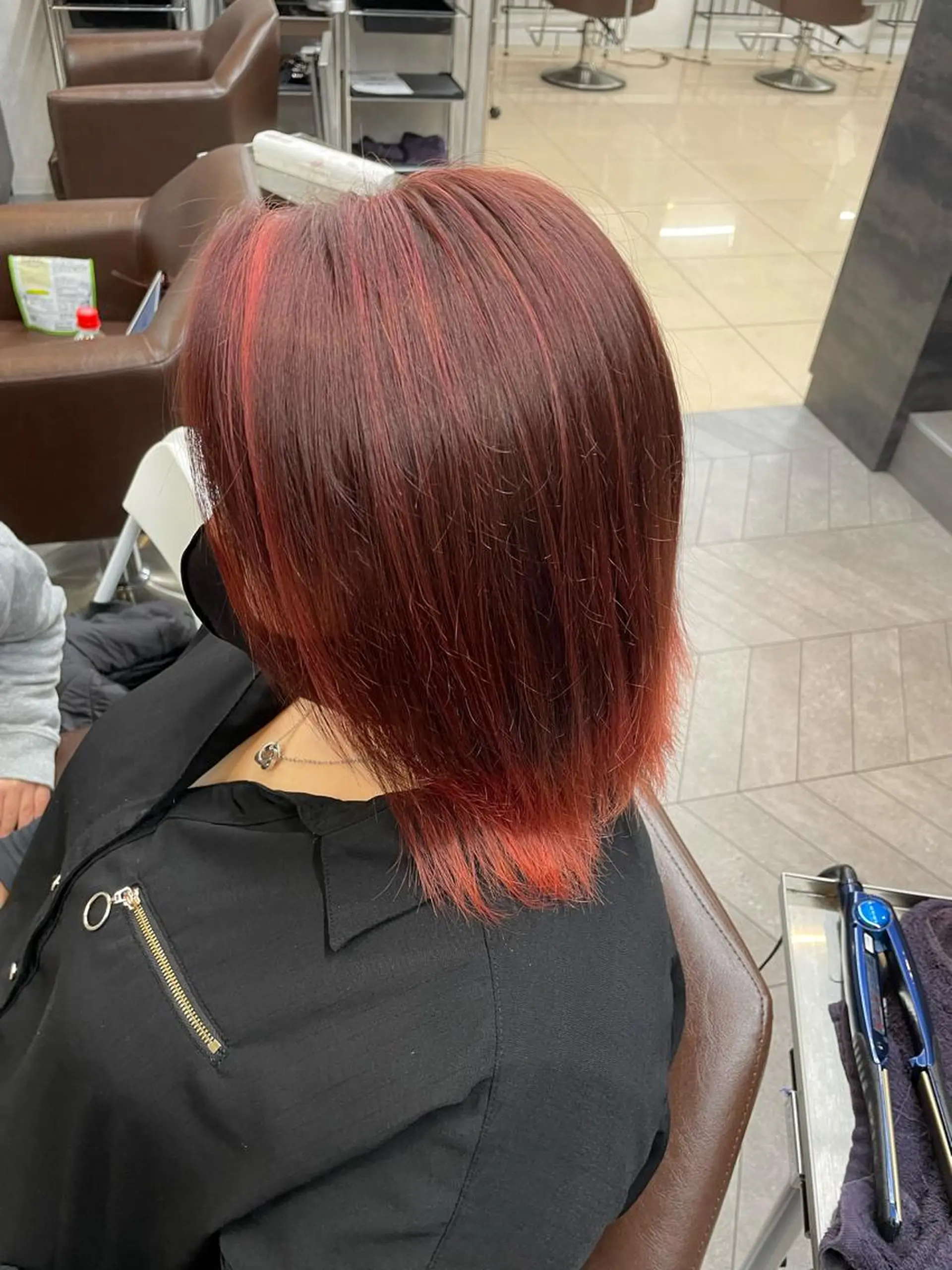 カラー 小山 麗奈のヘアスタイル