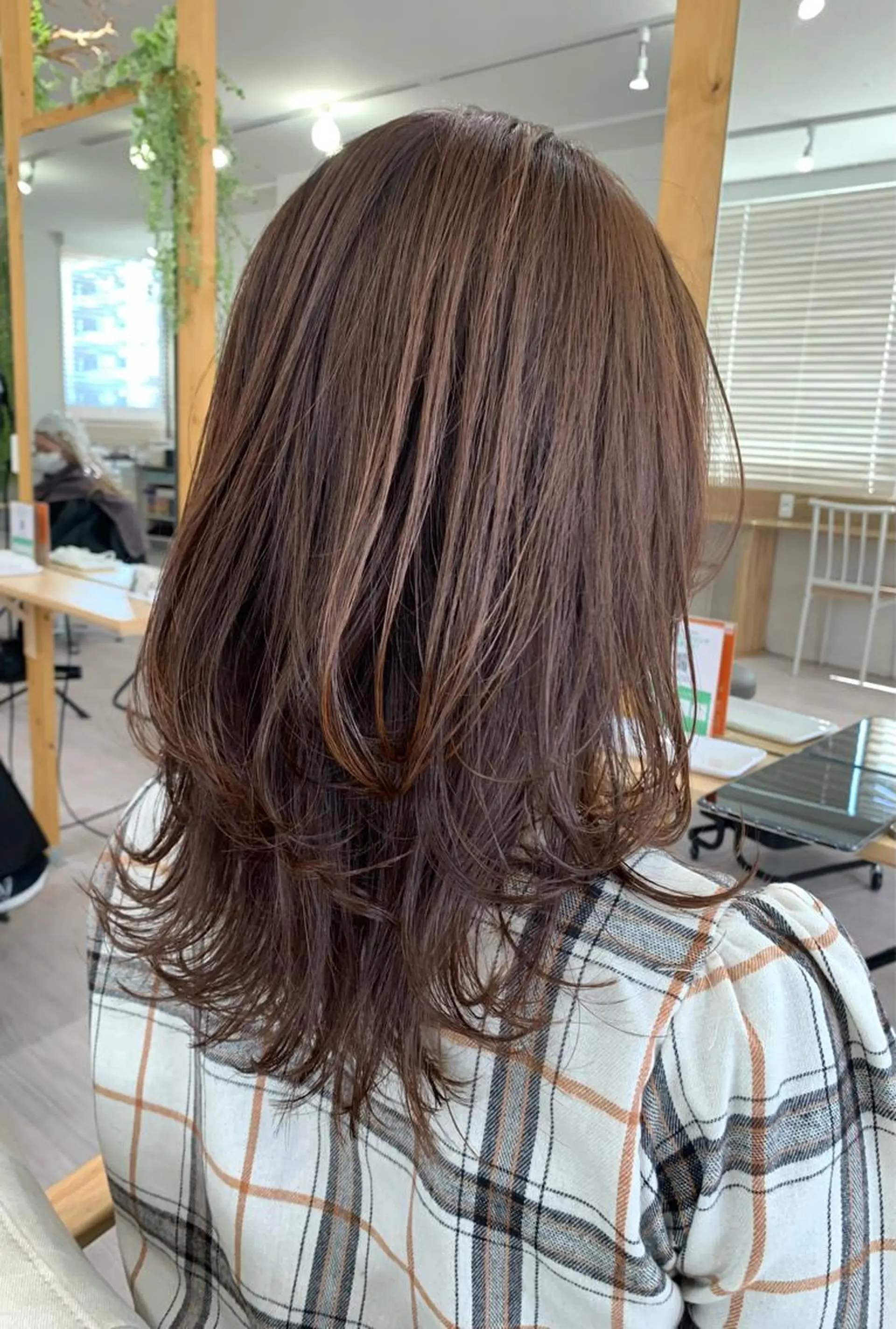 ロング カラー カット ヘアカラー トリートメント ツヤカラー🤍 ARISAのヘアスタイル