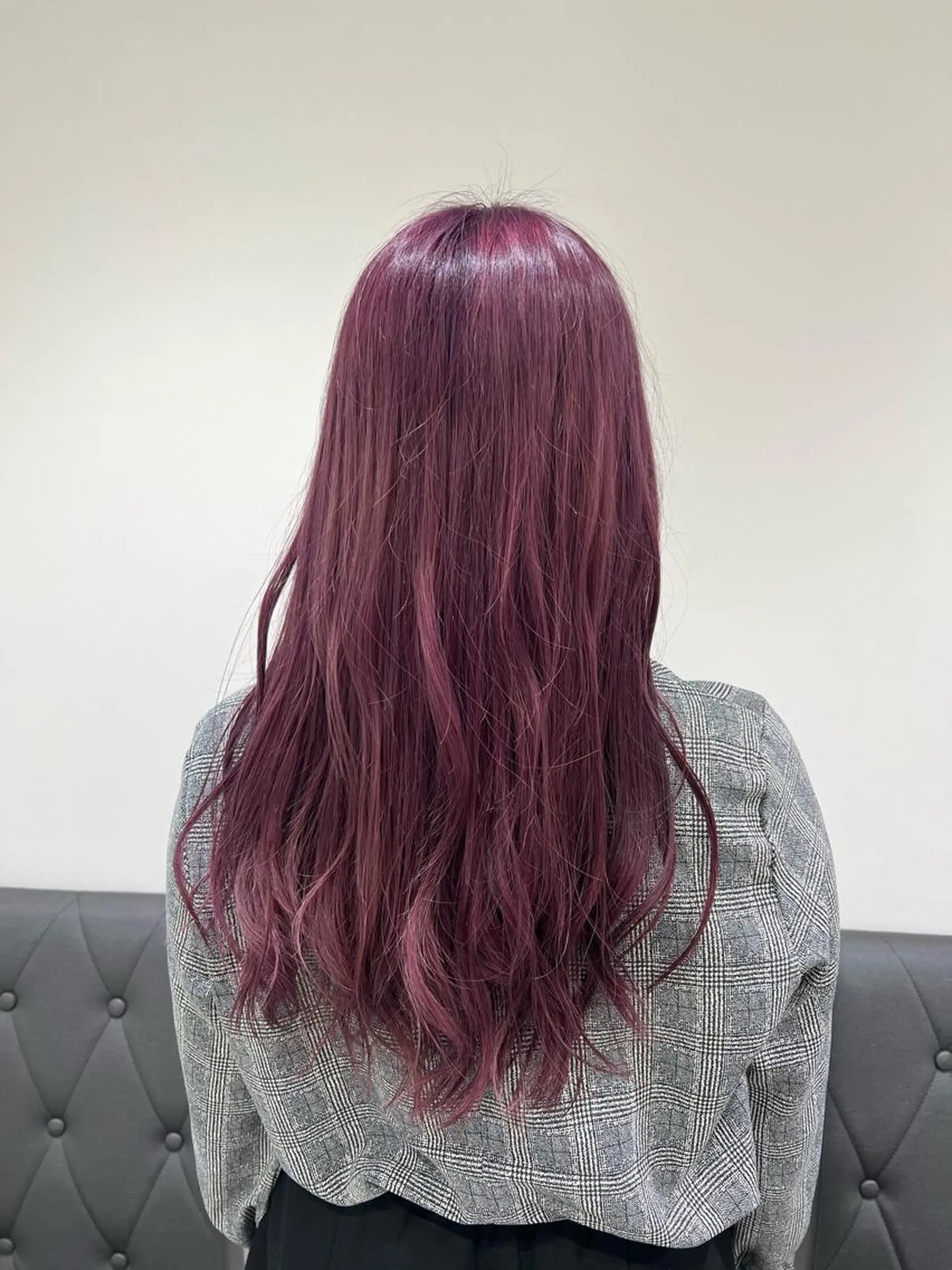 ロング カラー ブリーチ ラベンダーカラー ピンクカラー ピンクラベンダー 【暖色カラー特化】 中山由梨のヘアスタイル