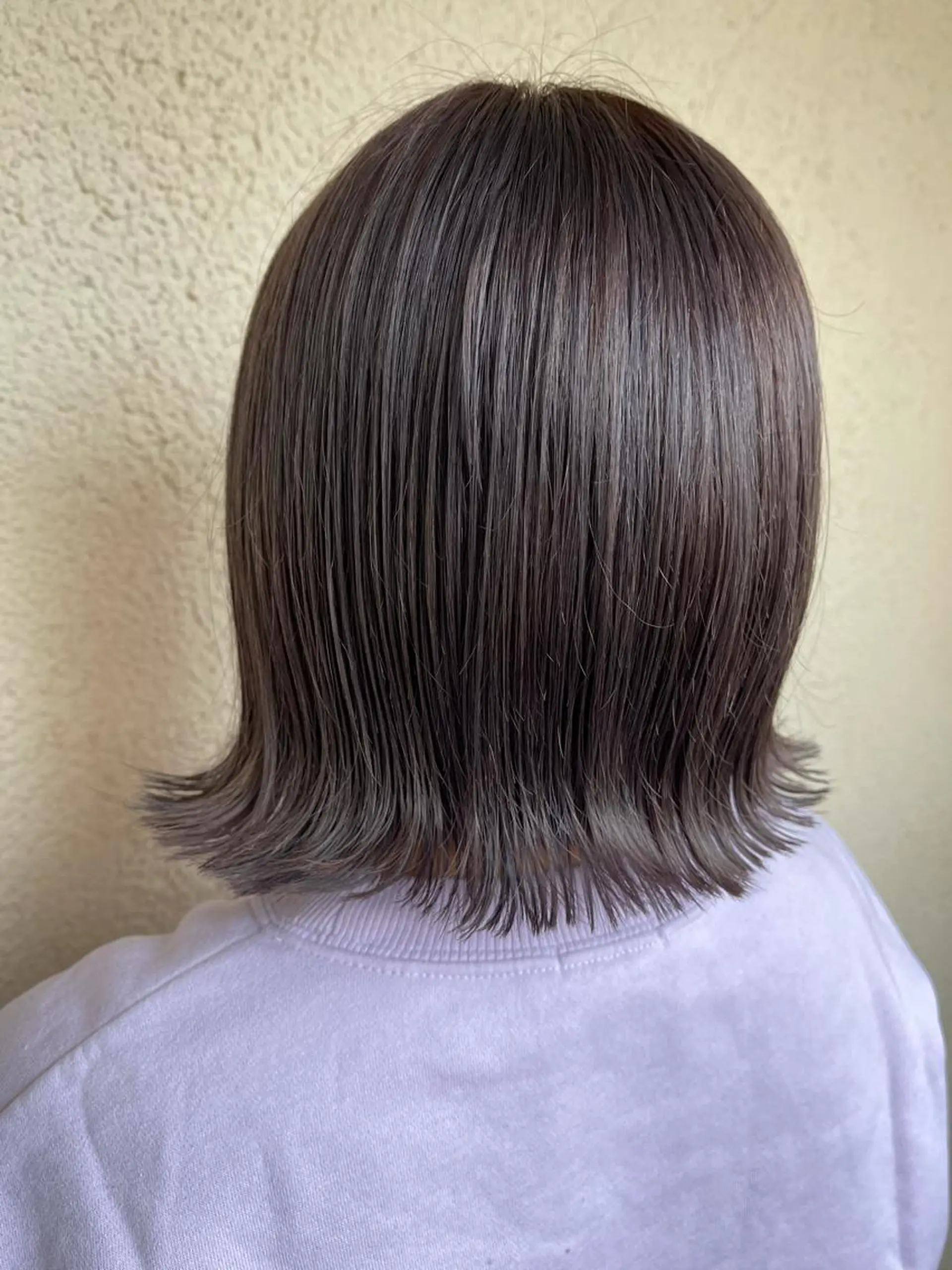 カラー グレージュ ラベンダーカラー ラベンダーグレージュ ラベンダーグレー ヘアカラー トリートメント 磧本 祐里恵のヘアスタイル