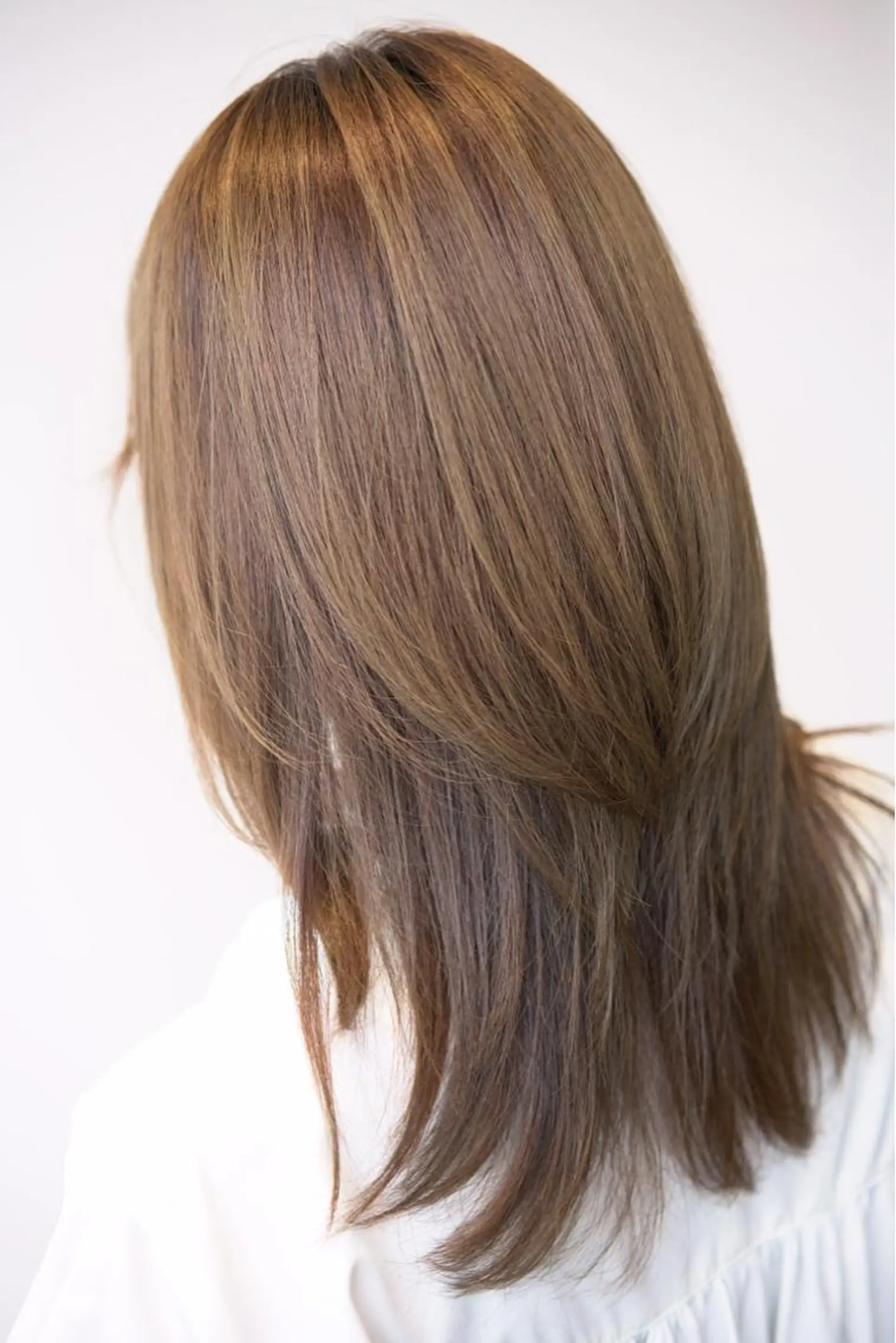 セミロング utakata所属・杉本 和彦のヘアスタイル