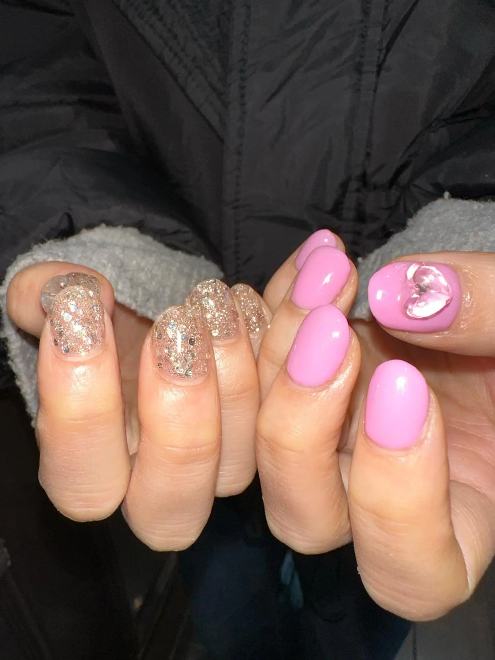 ネイル ハート ぷっくりネイル 個性派ネイル 🌼 ハルカ ♡の眉毛・アイブロウイメージ