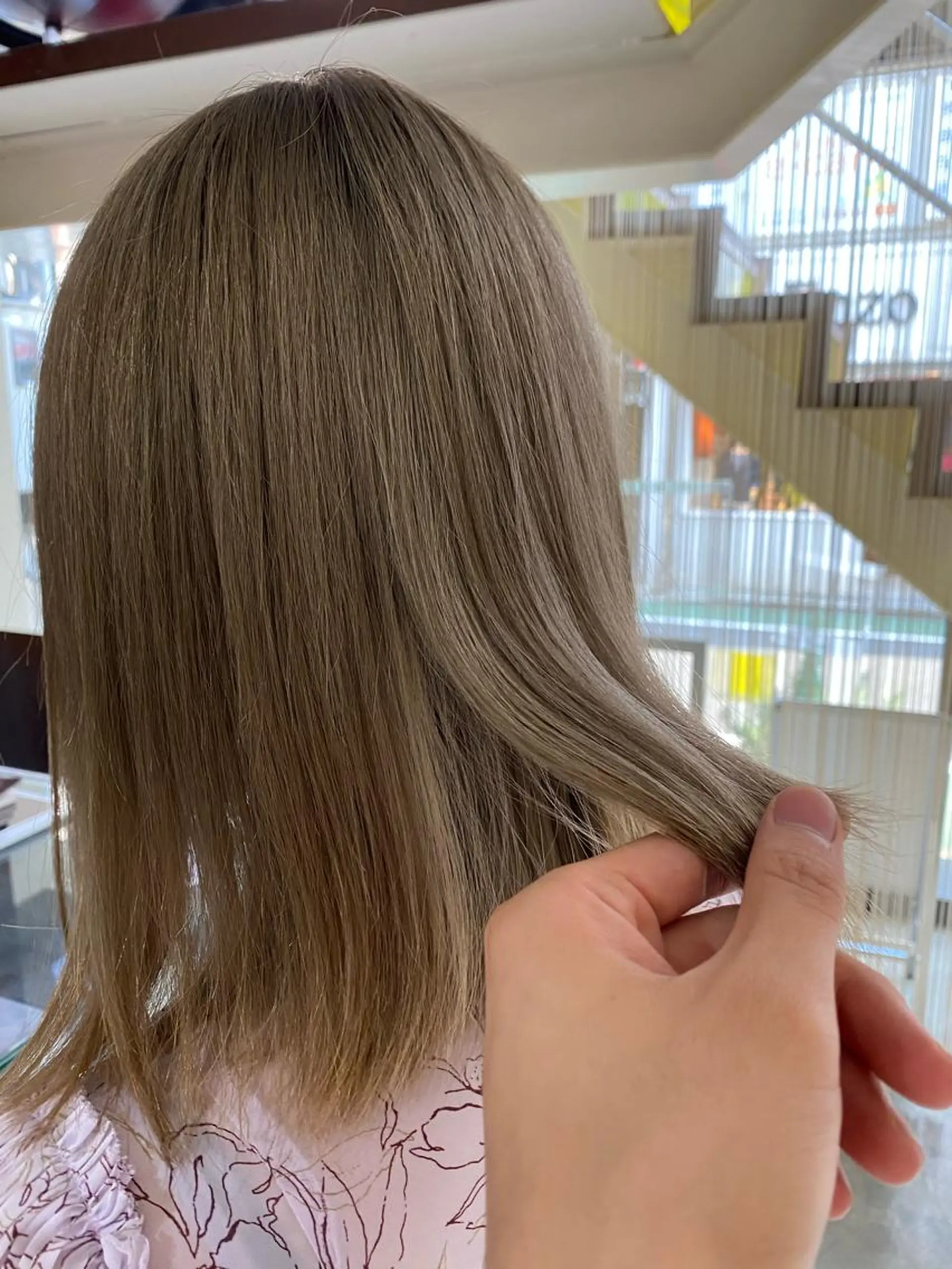 ロング カラー ハイトーンカラー ハラユウタ 千歳船橋駅のヘアスタイル