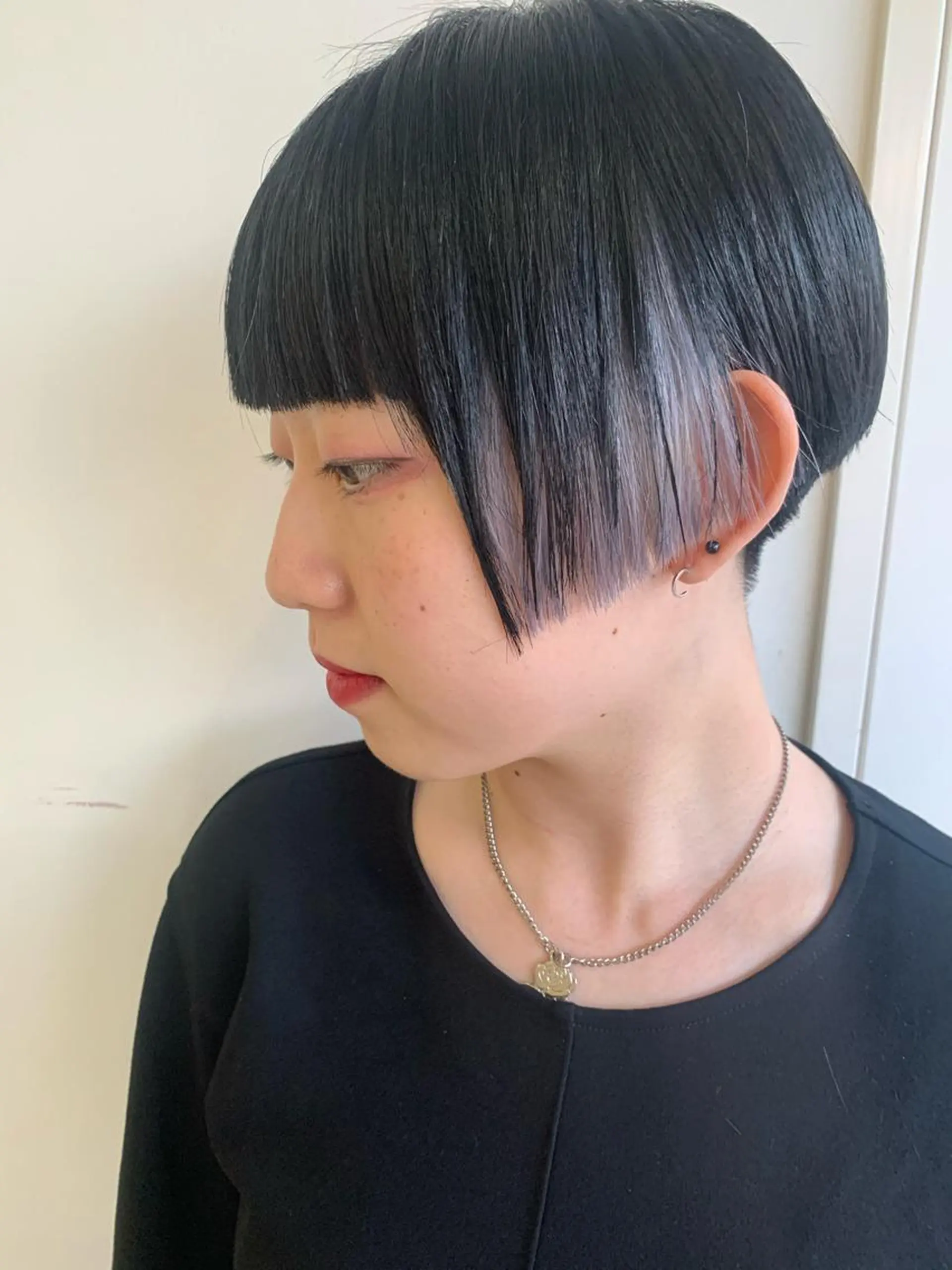 ショート 💜ショート💜 ウルフ、ボブ二色亜美のヘアスタイル