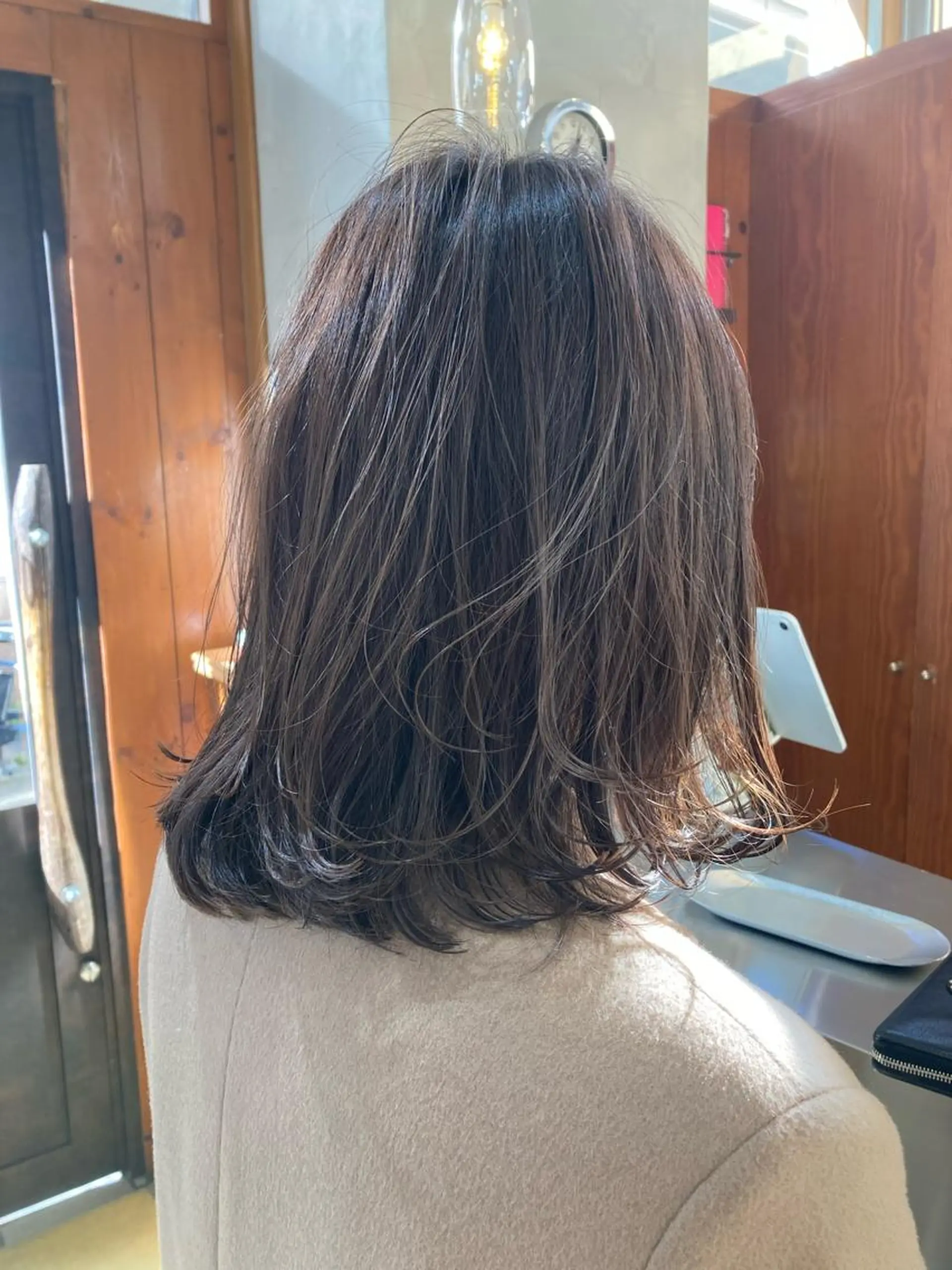 ミディアム 金子 歩実のヘアスタイル