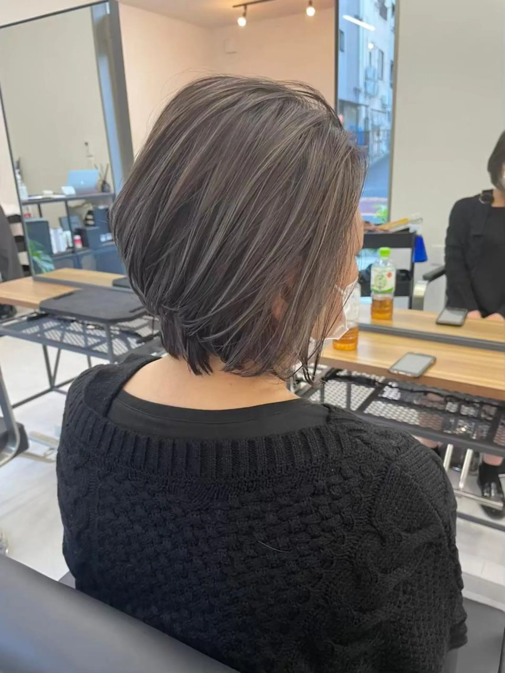 ミディアム カラー パーマ ヘアアレンジ ネイル マツエク・マツパ アイブロウ ショートボブ ミディアムパーマ バレイヤージュ ブリーチ ケアブリーチ カラー特化サロン大阪 ルービック江坂/新城のヘアスタイル