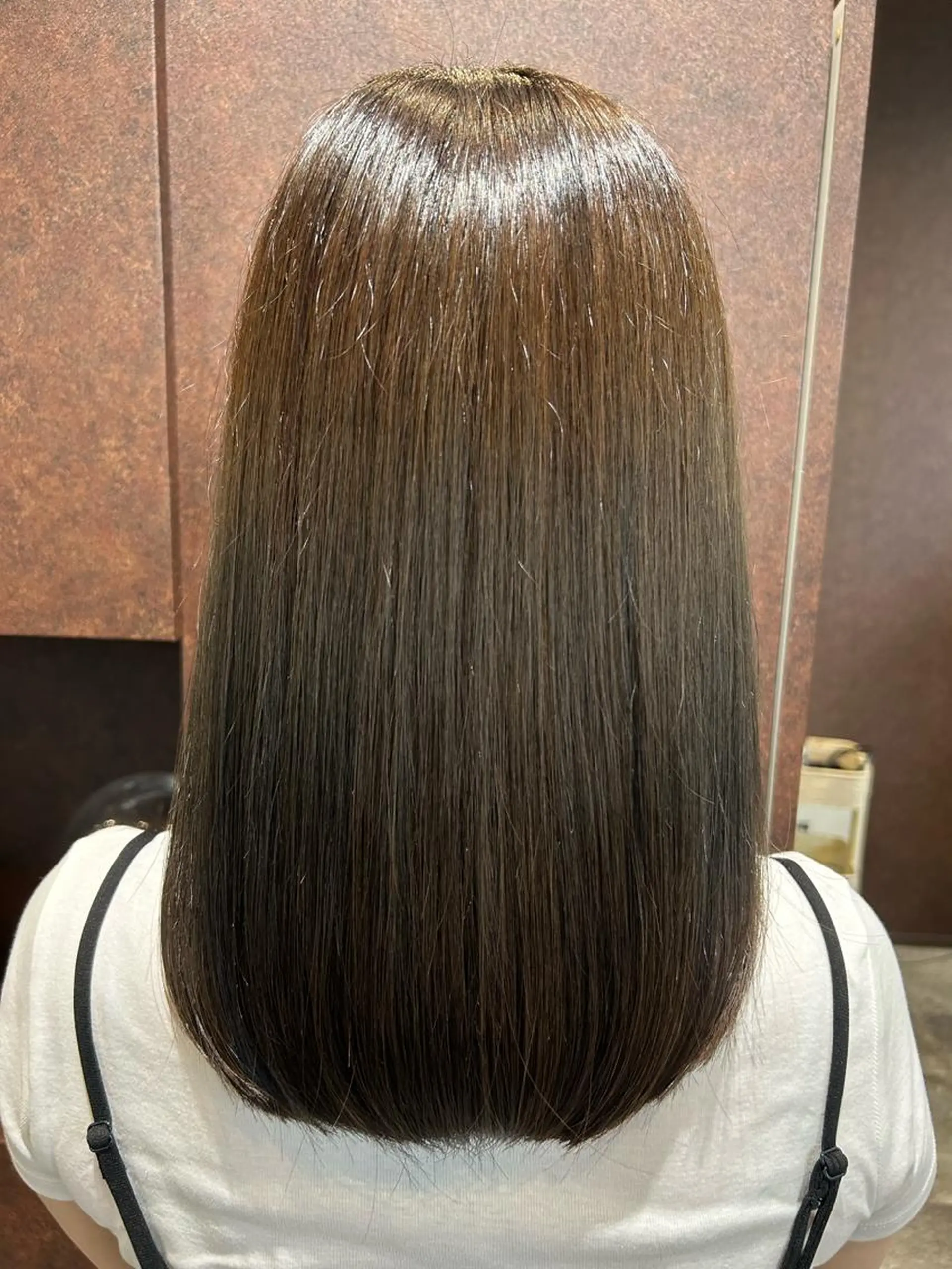 セミロング カラー 髪質改善✨美髪矯正✨ KAREN🍓のヘアスタイル