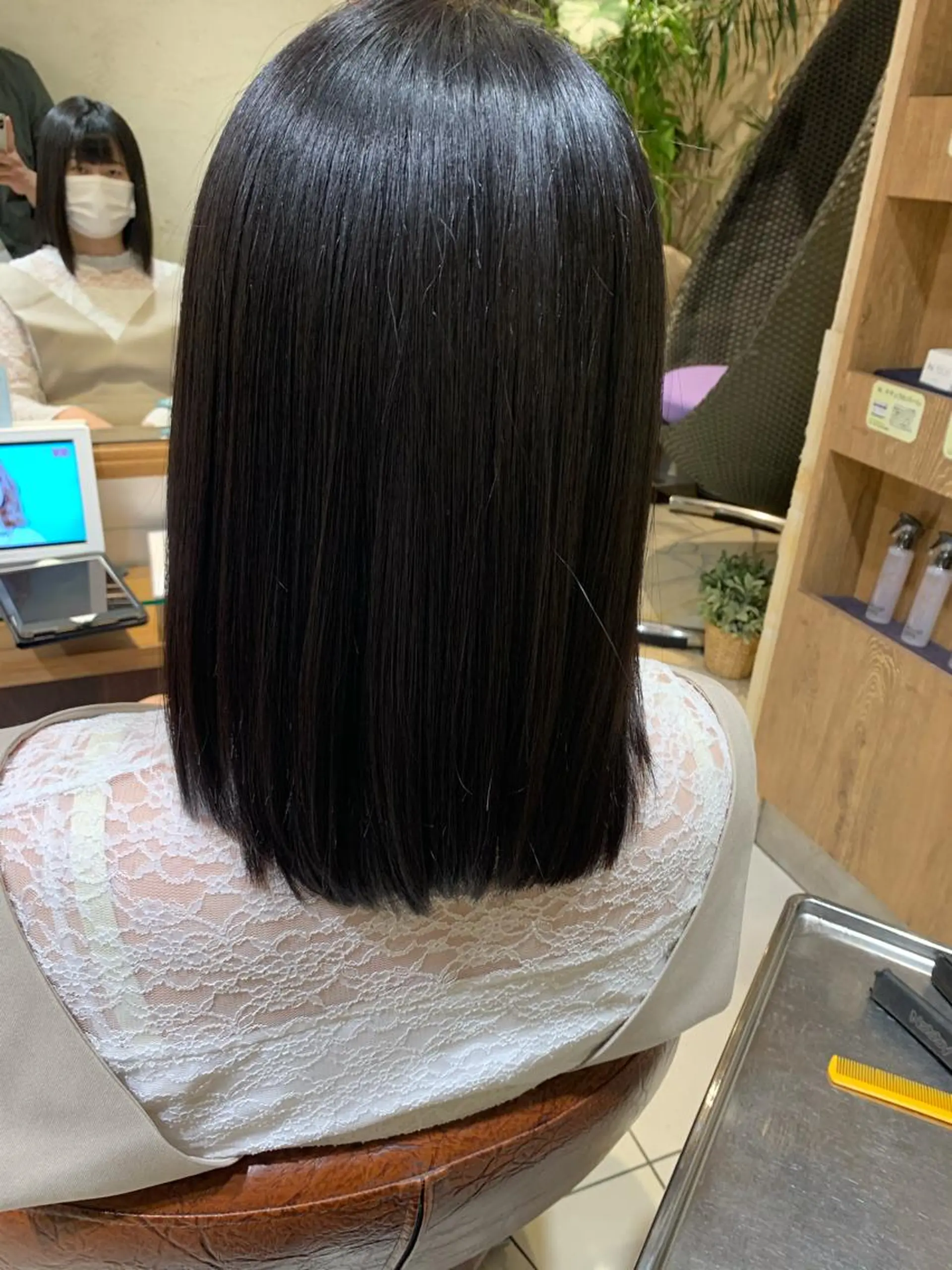 セミロング 新宿メンズパーマ特化 メンズバレイヤージュのヘアスタイル