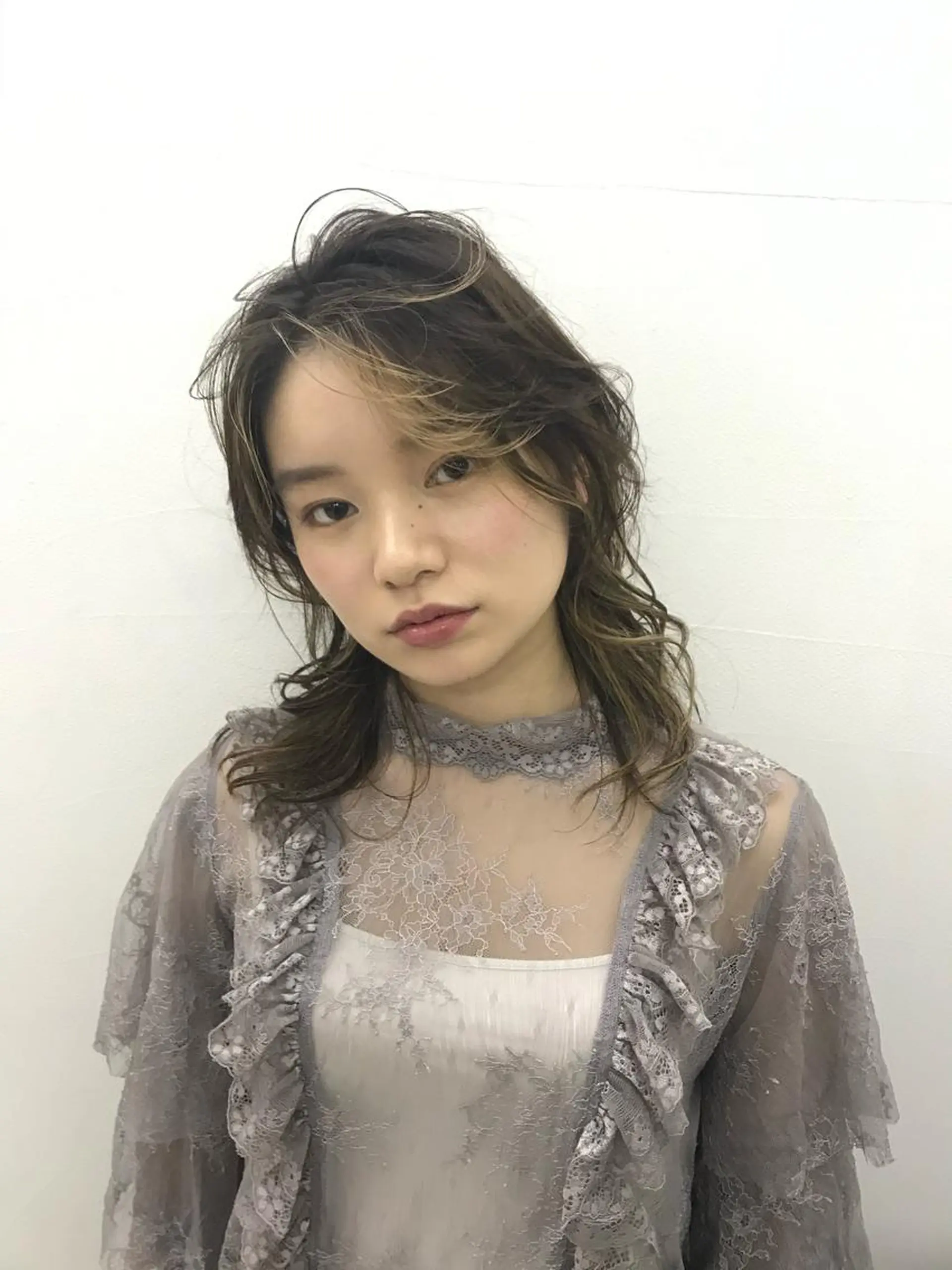 セミロング カラー 髪質改善 moriのヘアスタイル