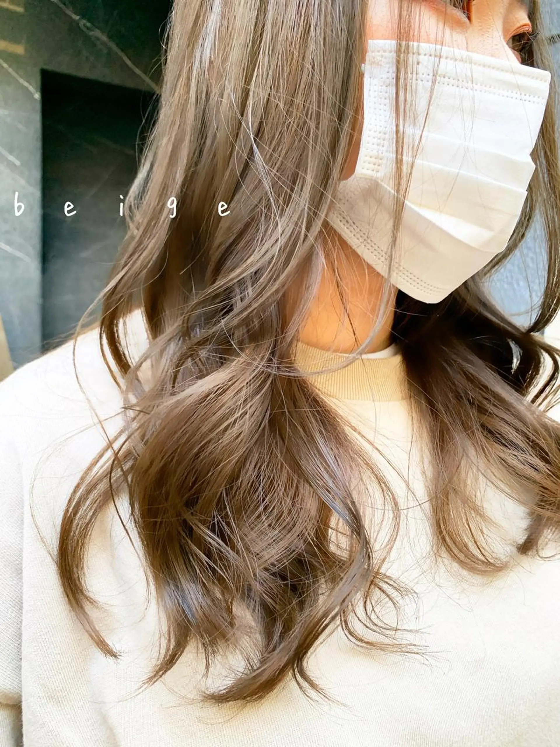 ミディアム カラー 切りっぱなしボブ ブリーチ グレージュ ボブ レイヤーカット カット ヘアカラー トリートメント レイヤー専門家 ダブルカラー修のヘアスタイル