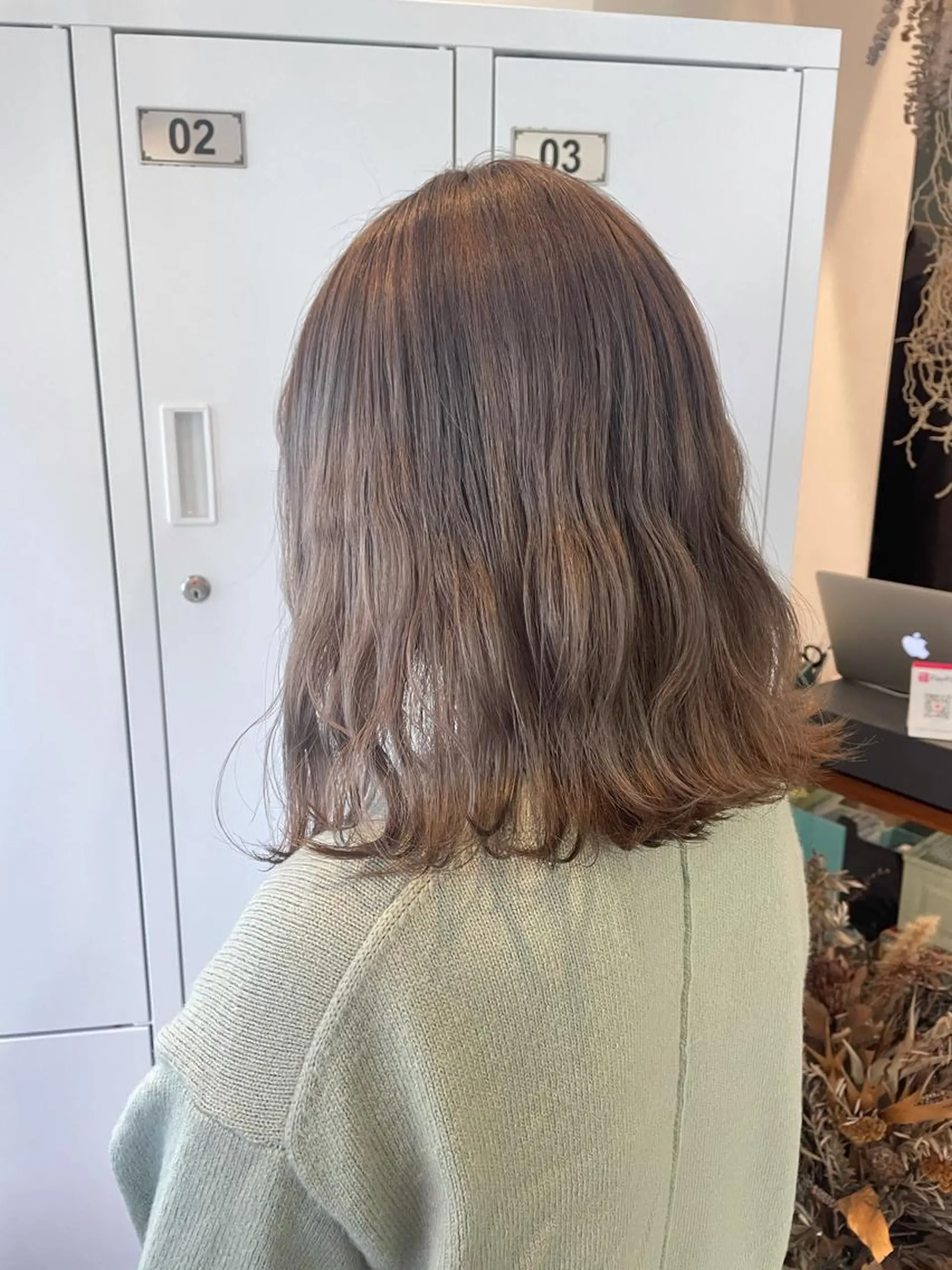 ミディアム カラー 透明感カラー グレージュ ミルクティーグレージュ 中目黒🌼 🌼ハナのヘアスタイル