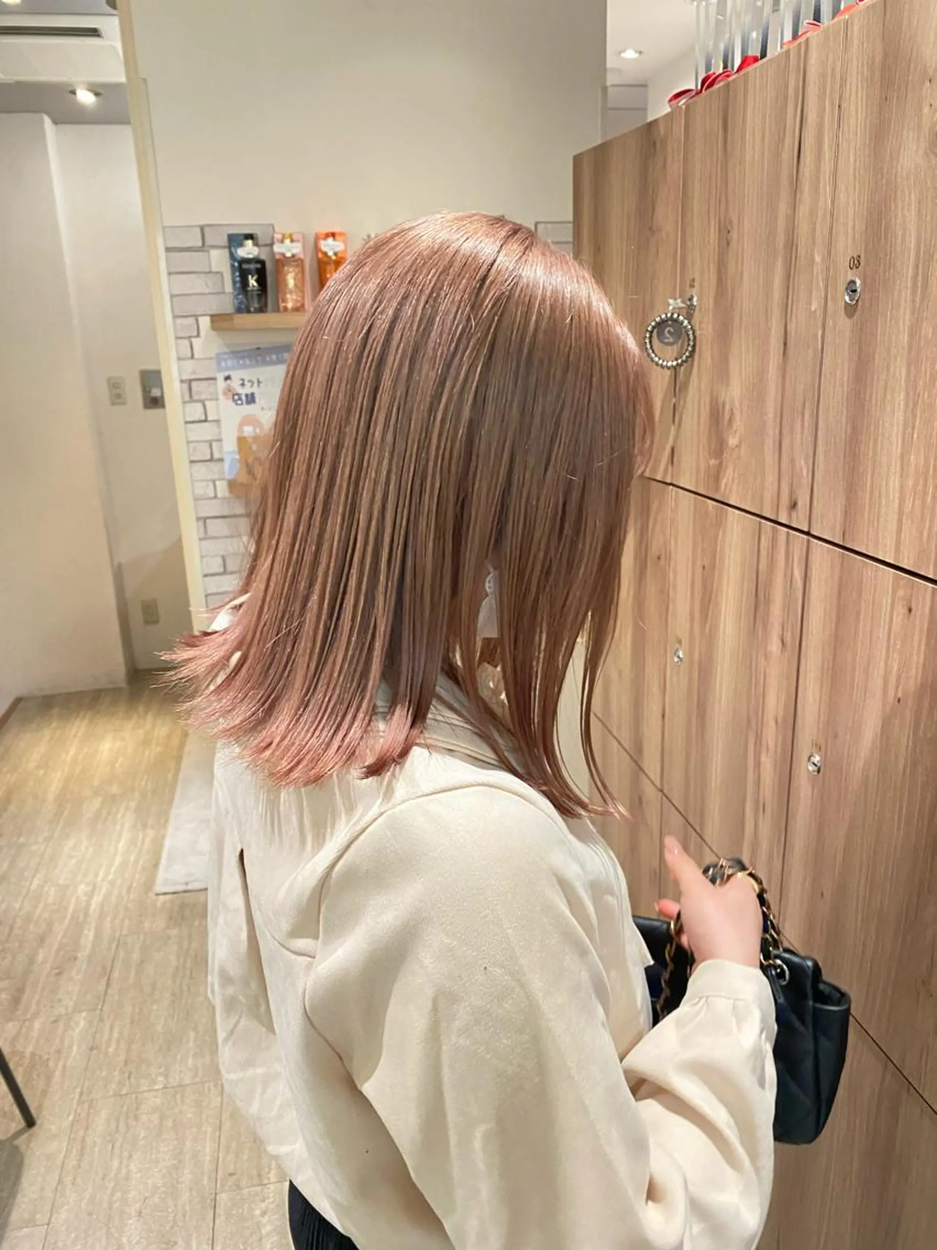 ミディアム ケリーズグリーン所属・艶髪 森田/嵩士のヘアスタイル