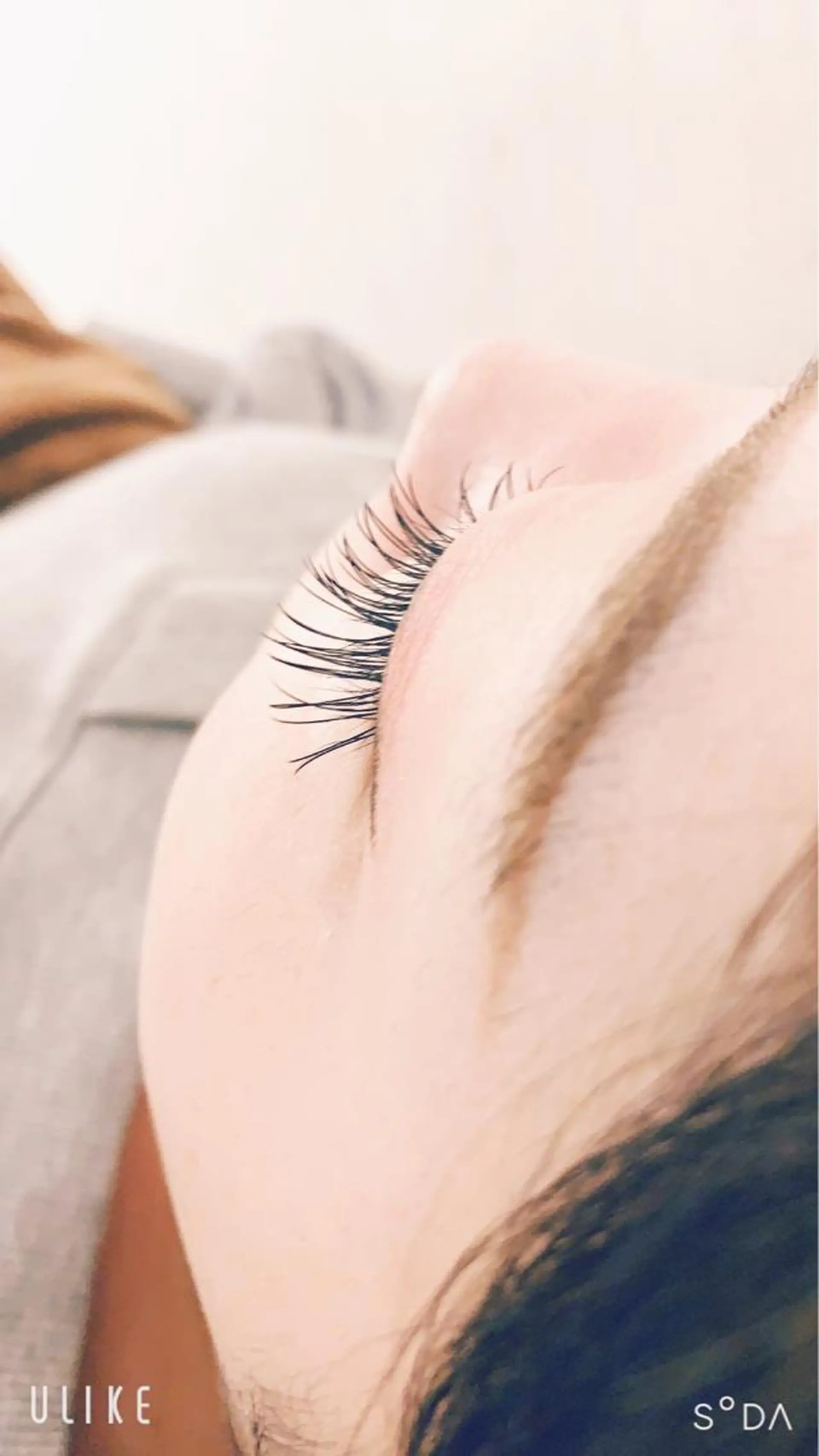 マツエク・マツパ 中村 眞歩のヘアスタイル