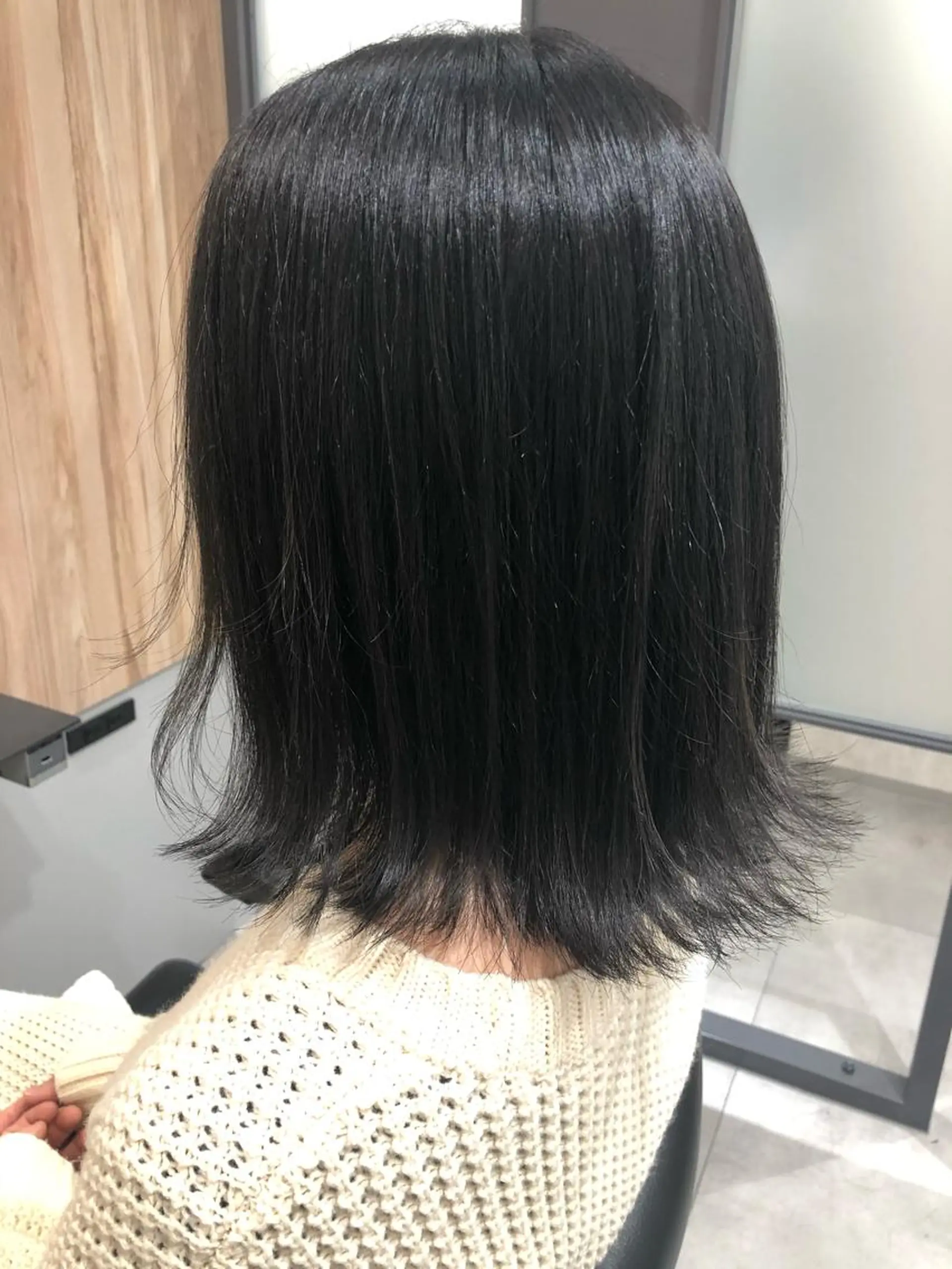 ミディアム カラー OFF YUYAのヘアスタイル