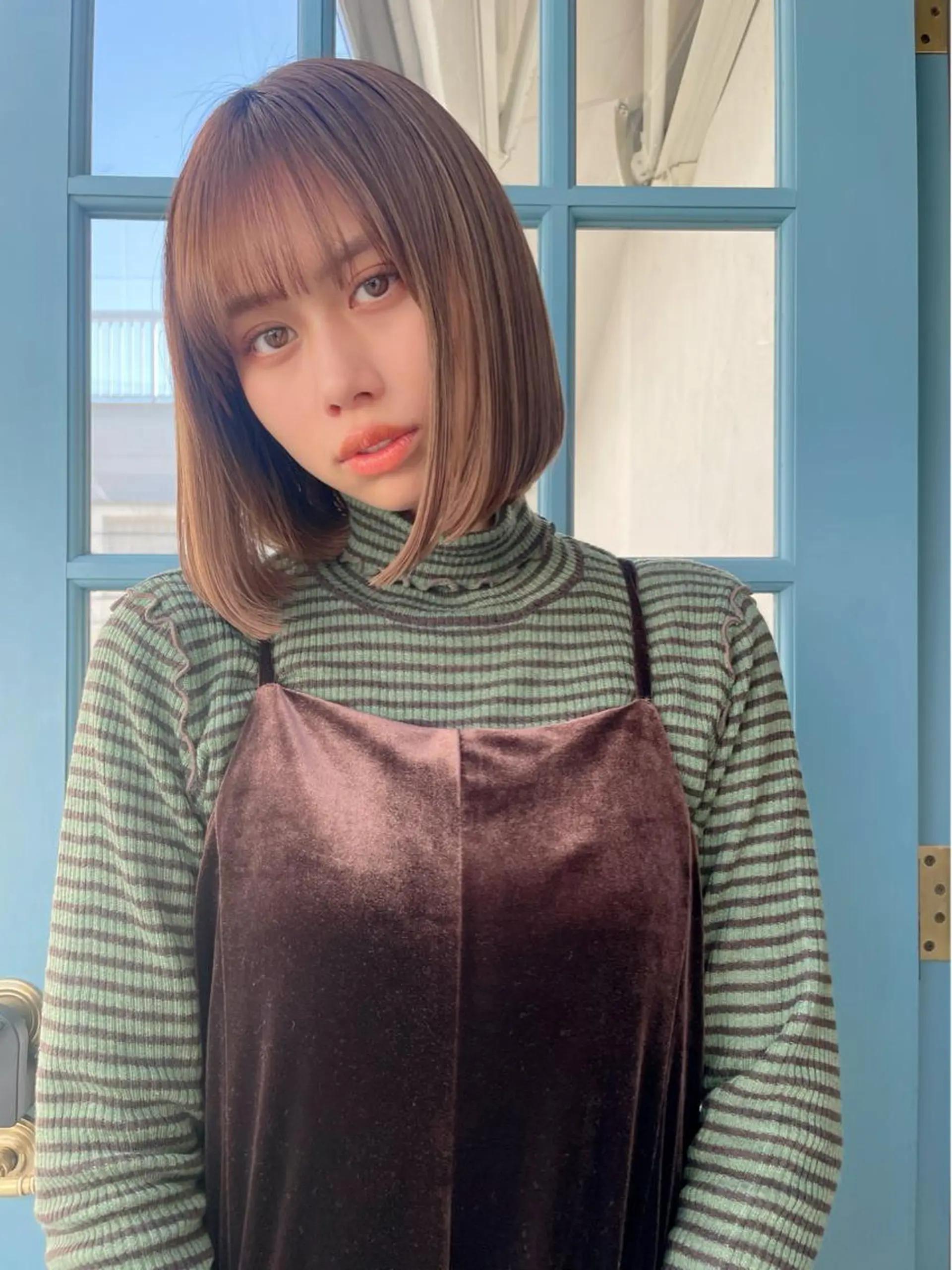 ショート カラー 顔周りカット 【オノザワリョウ】のヘアスタイル