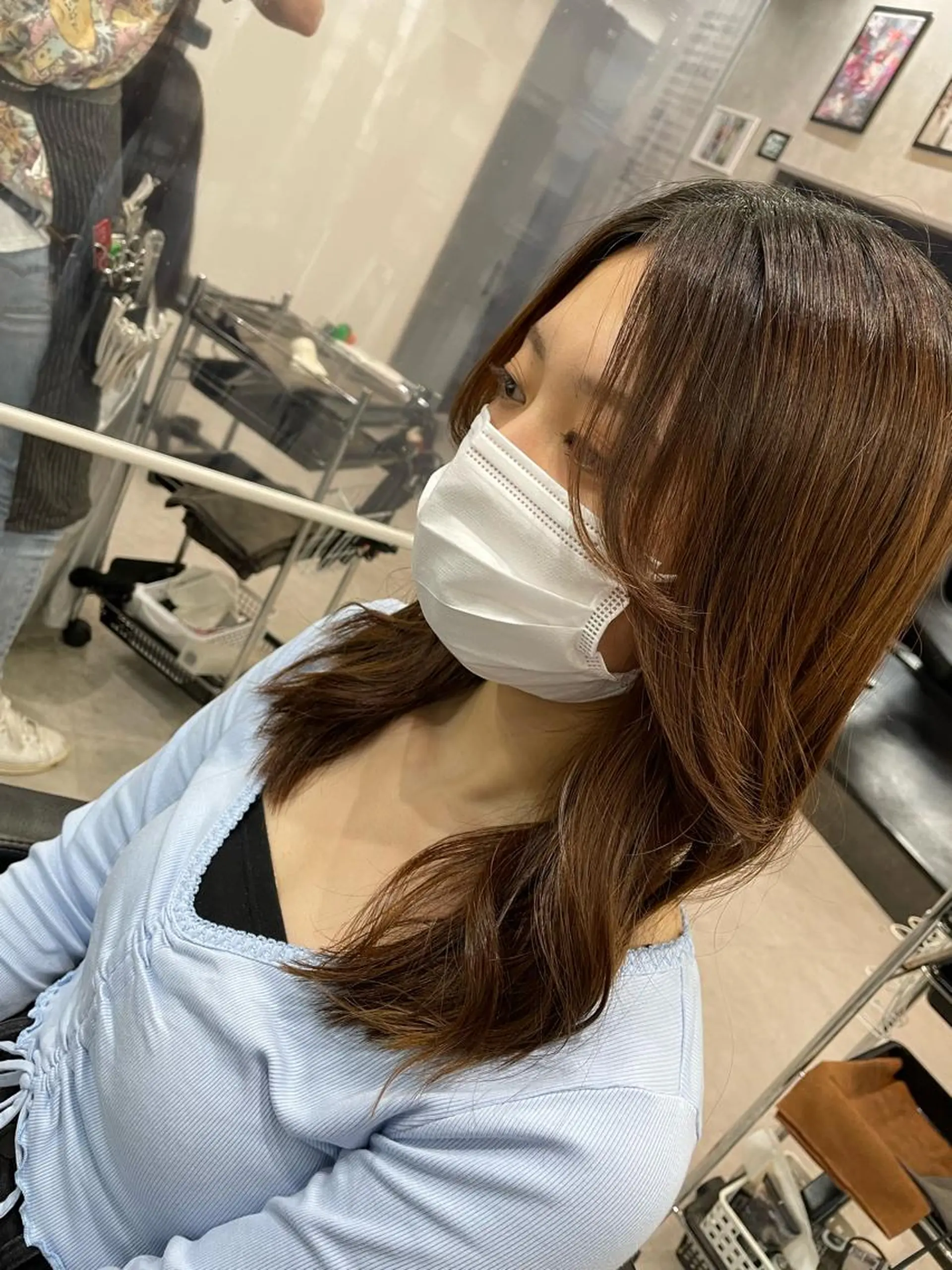 セミロング 顔周りカット ヨシンモリ 韓国風ヘア レイヤーカット 髪質改善/ブリーチ /ユウキ🫧🌸のヘアスタイル