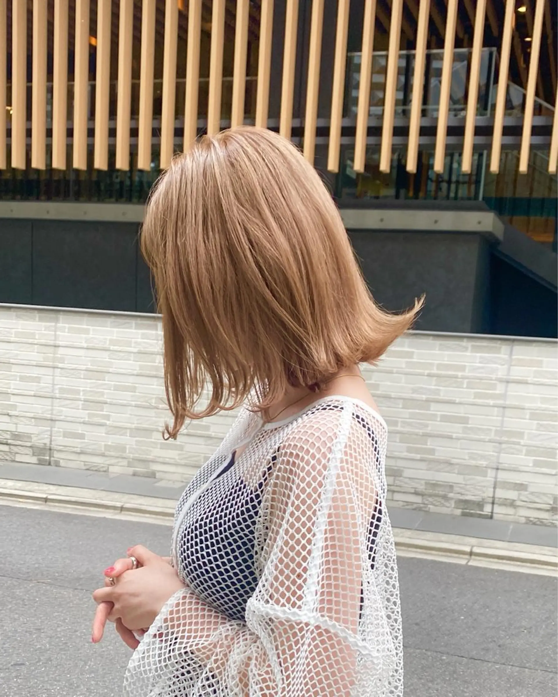 ミディアム カラー アディクシーカラー ベージュカラー ハイトーンカラー イルミナカラー ボブ 🌿レイヤー/ブリー チ/🌿‬JINのヘアスタイル