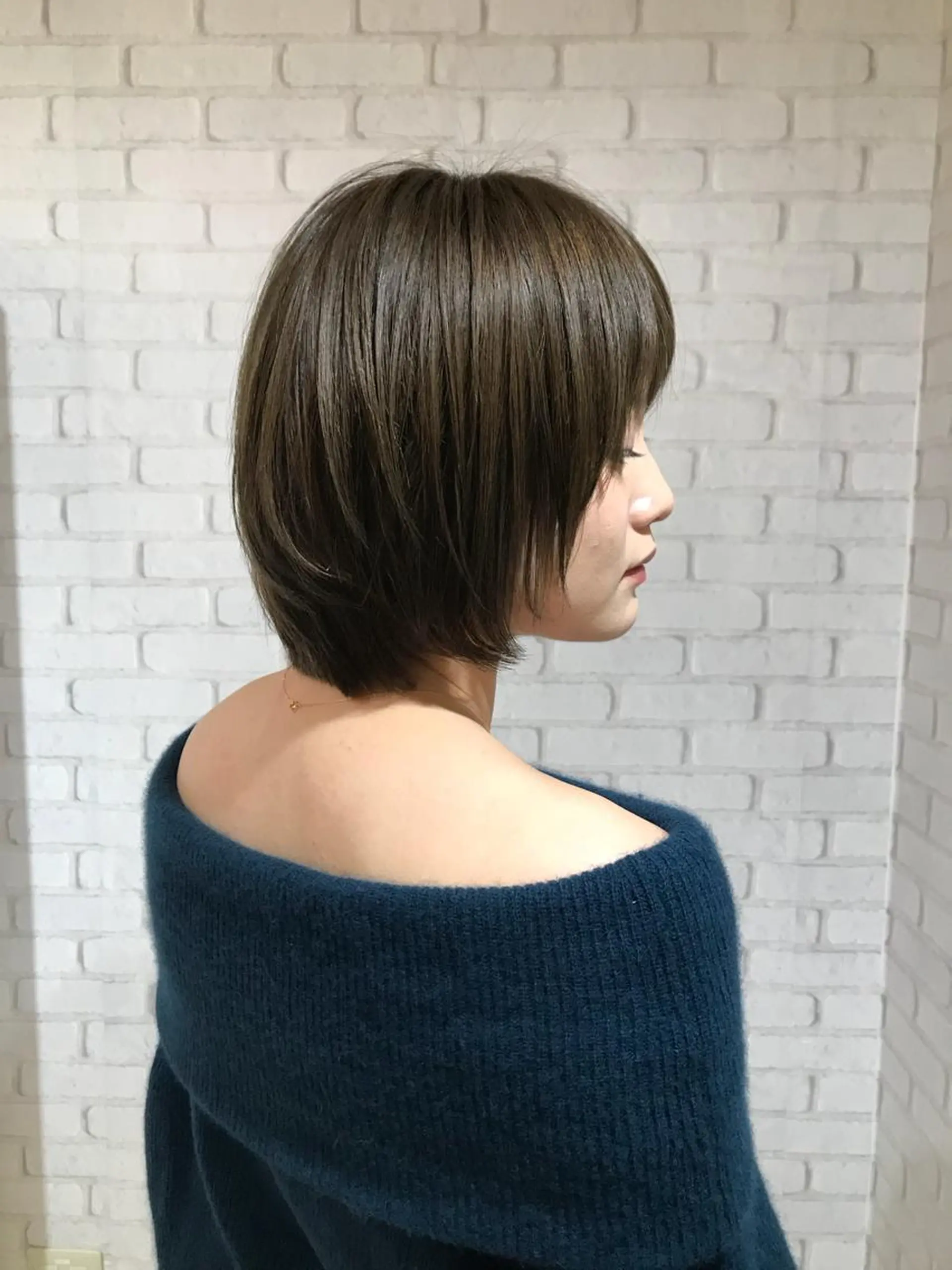 ミディアム エクステ（レミー毛） NINEのヘアスタイル