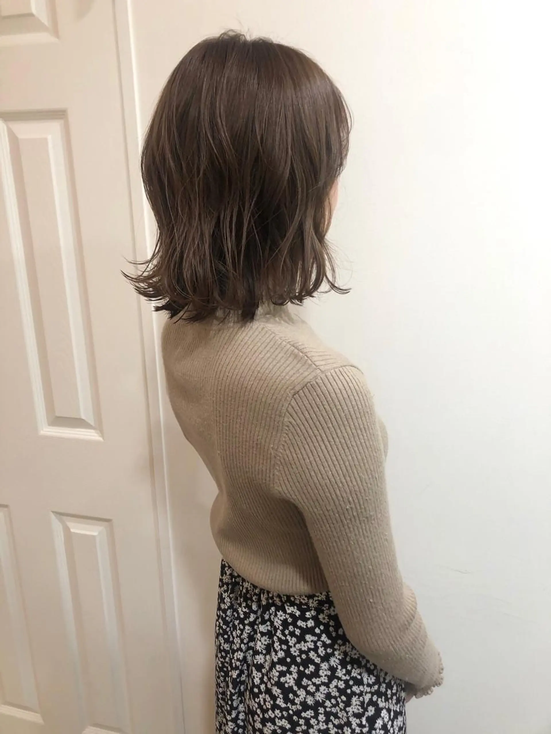 ショート カラー カット ヘアカラー トリートメント MIOベージュカラー 柔らかいカラーのヘアスタイル