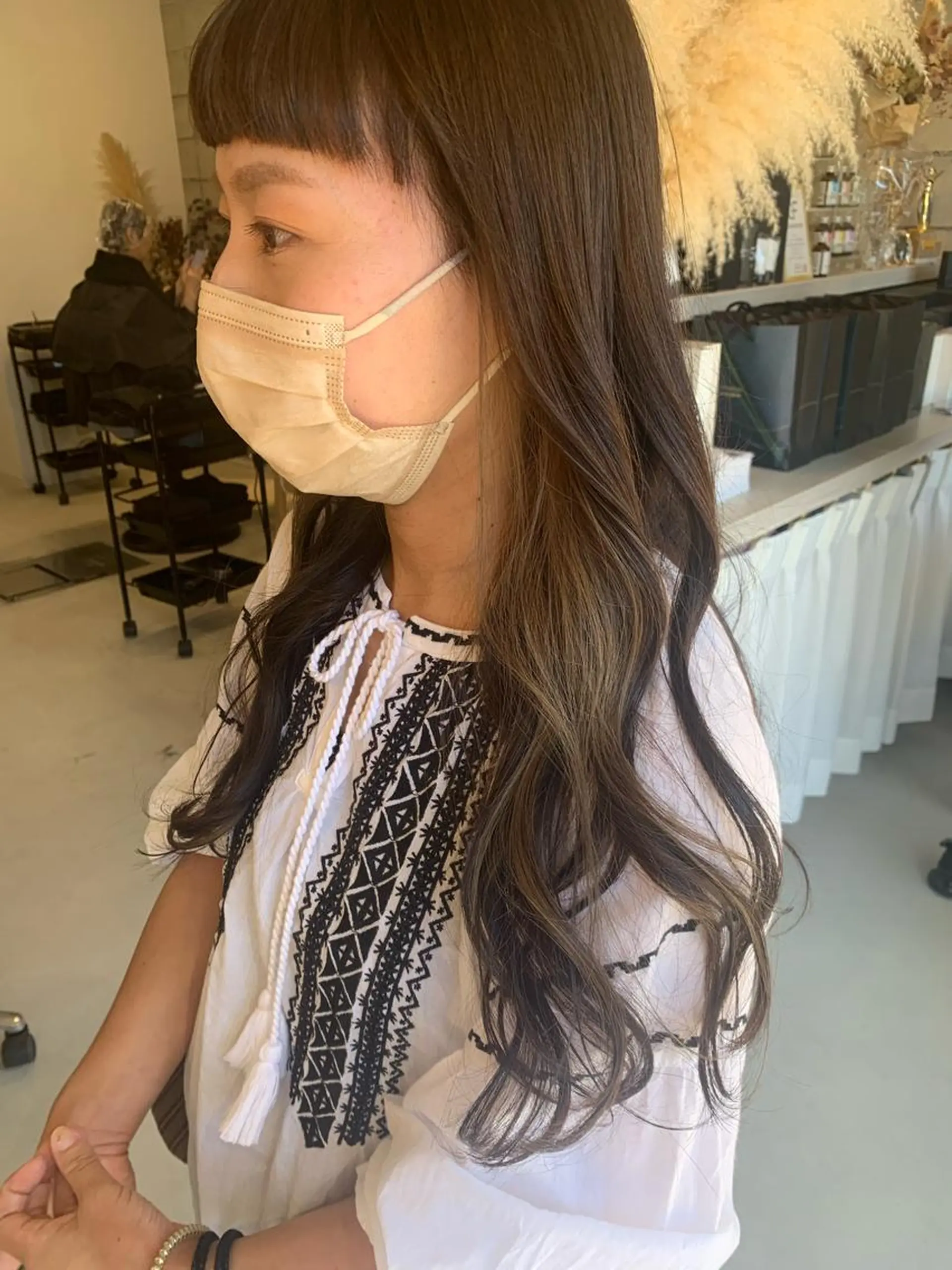 ロング 品川 美和のヘアスタイル