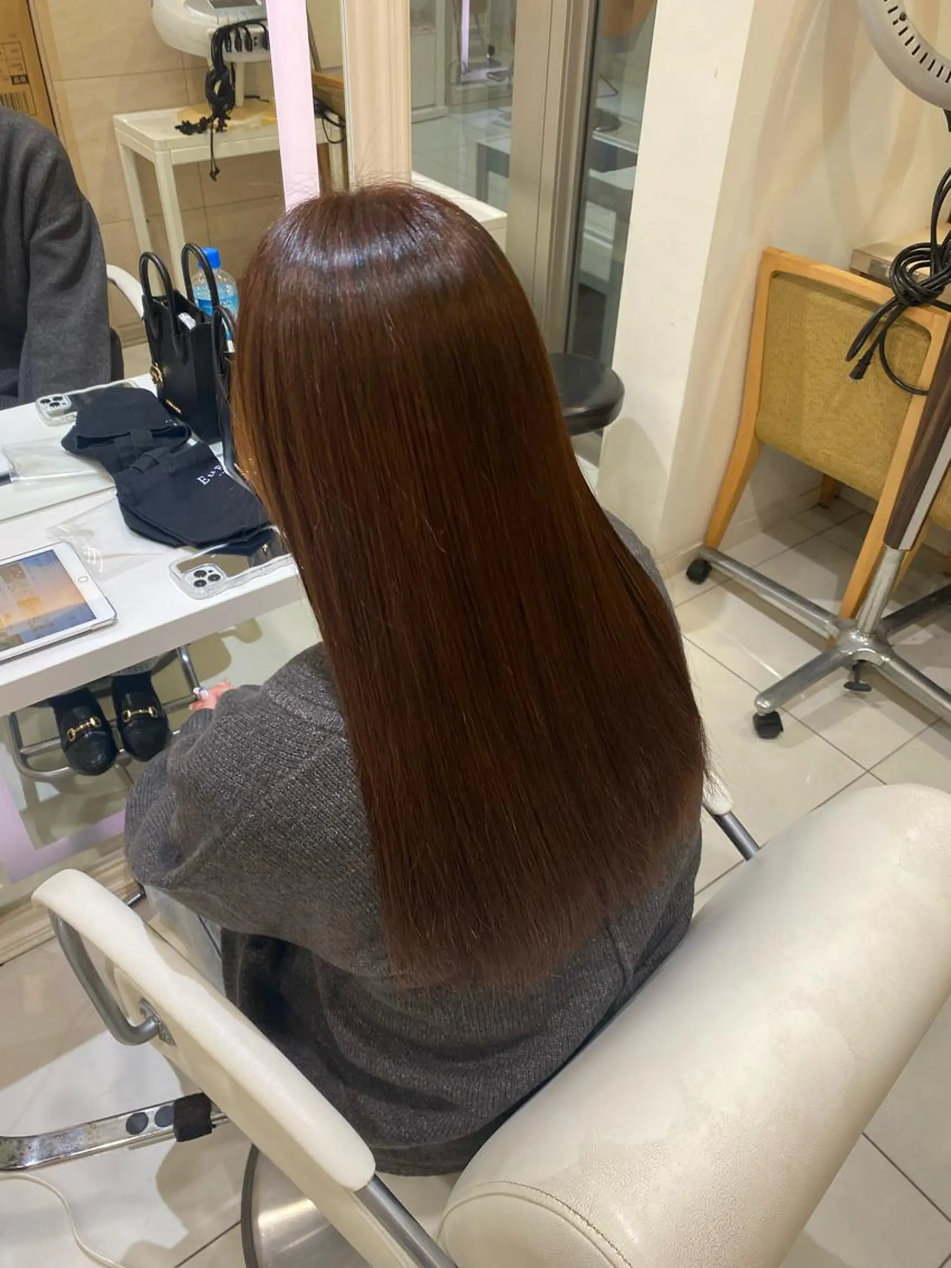 ロング パーマ 縮毛矯正 ストレートパーマ カット 縮毛矯正 トリートメント mako︴ Euphoriaのヘアスタイル