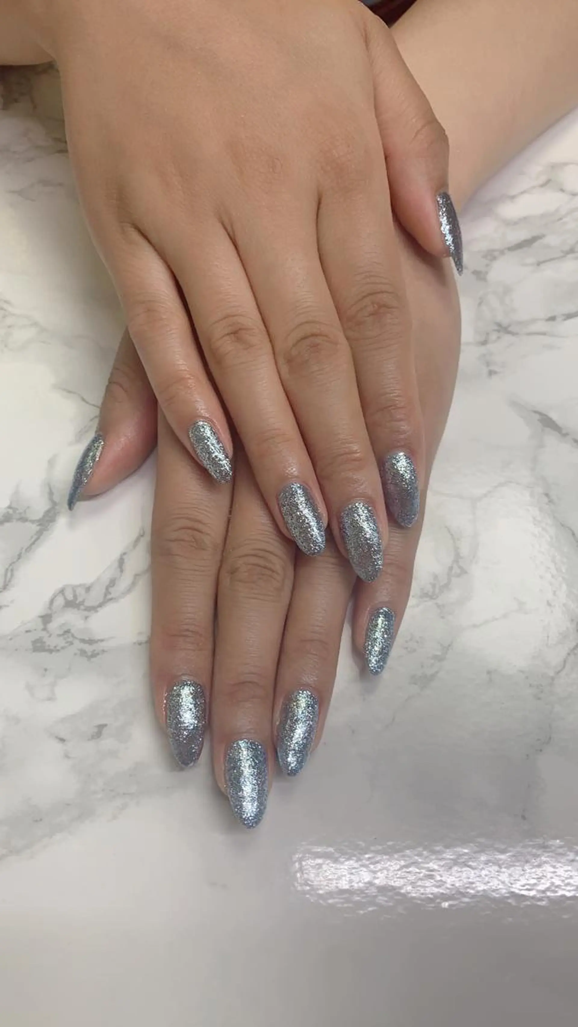 ネイル はな💎ネイル ワンホン、長さ出しのネイルデザイン