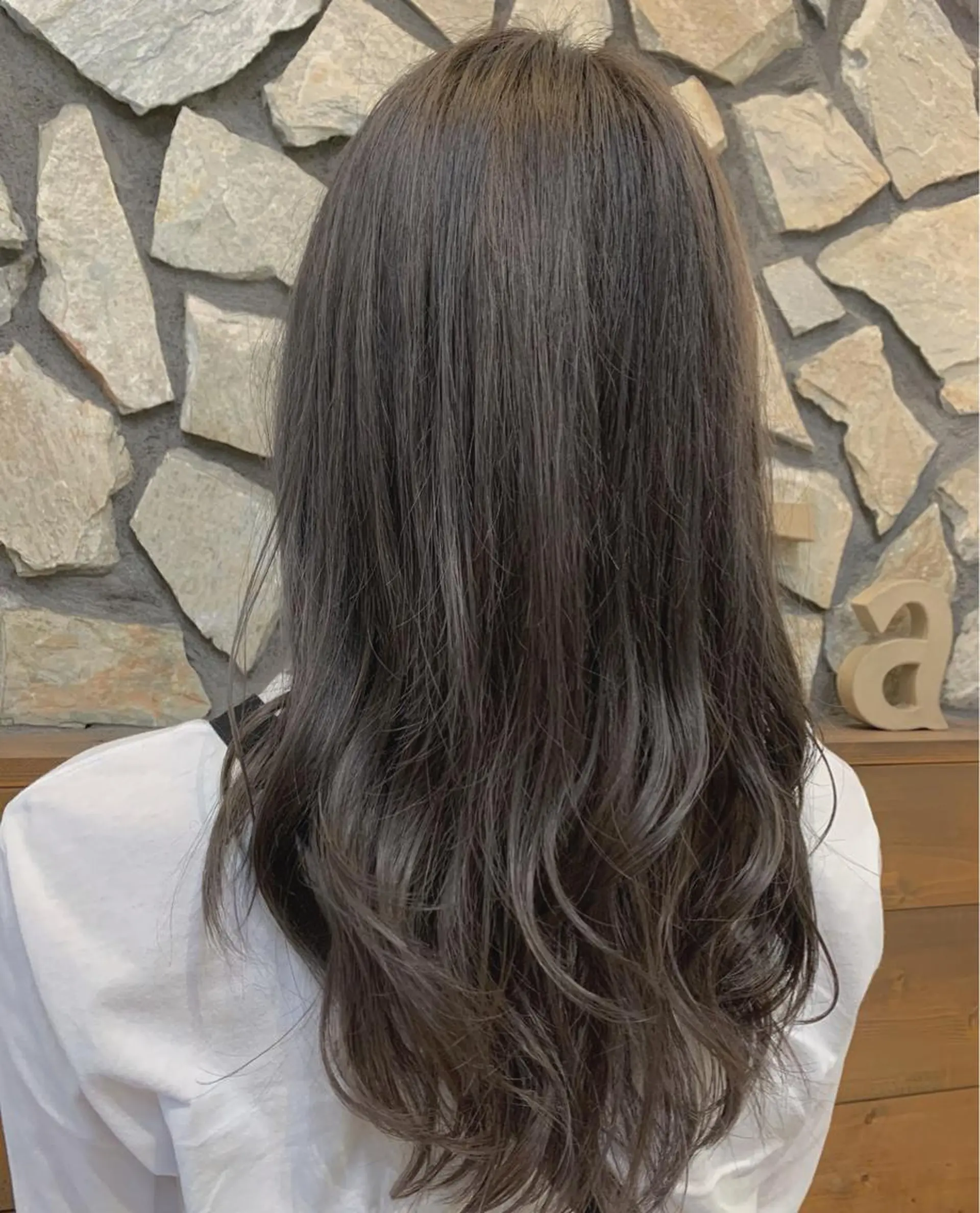 ロング カラー パーマ カット ヘアカラー トリートメント 菅野 美咲のヘアスタイル