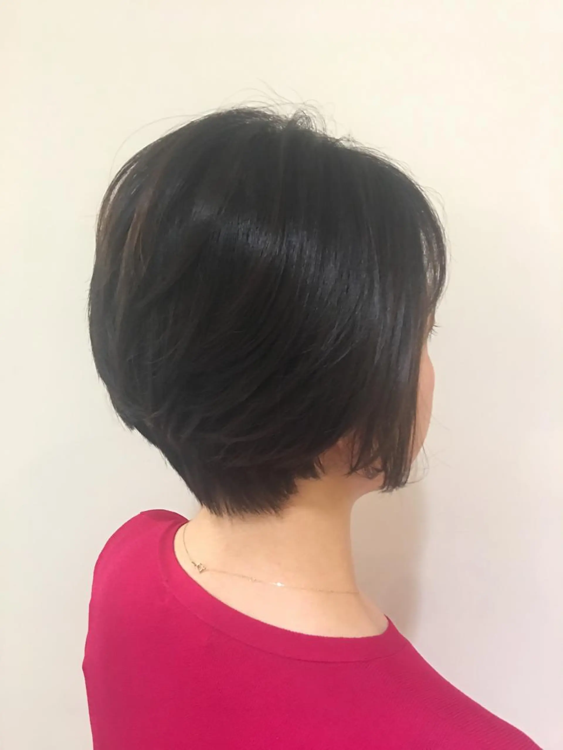 ショート 早稲田 千尋のヘアスタイル
