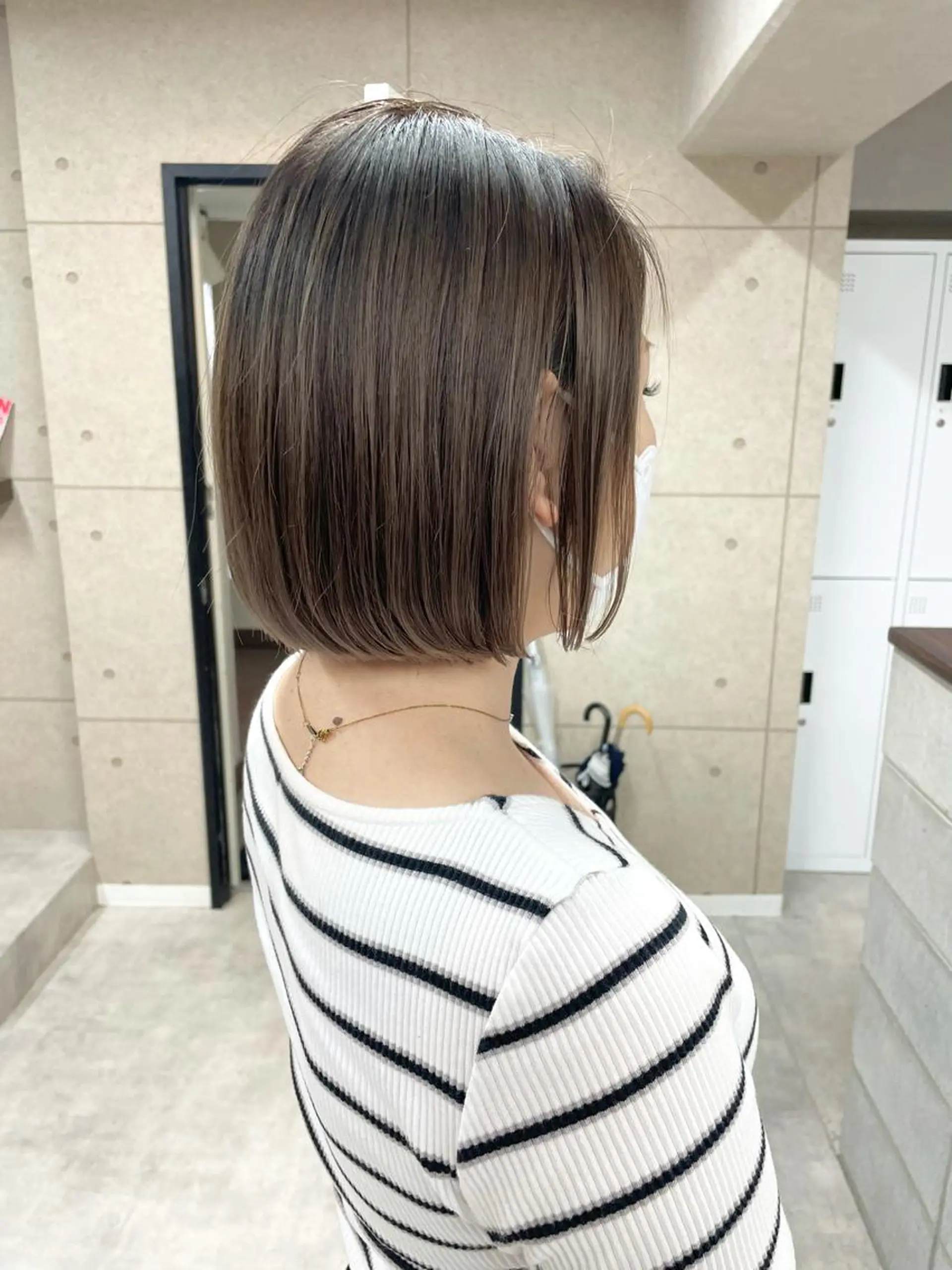 ショート カラー ベージュカラー ボブ 窪田 椋介のヘアスタイル