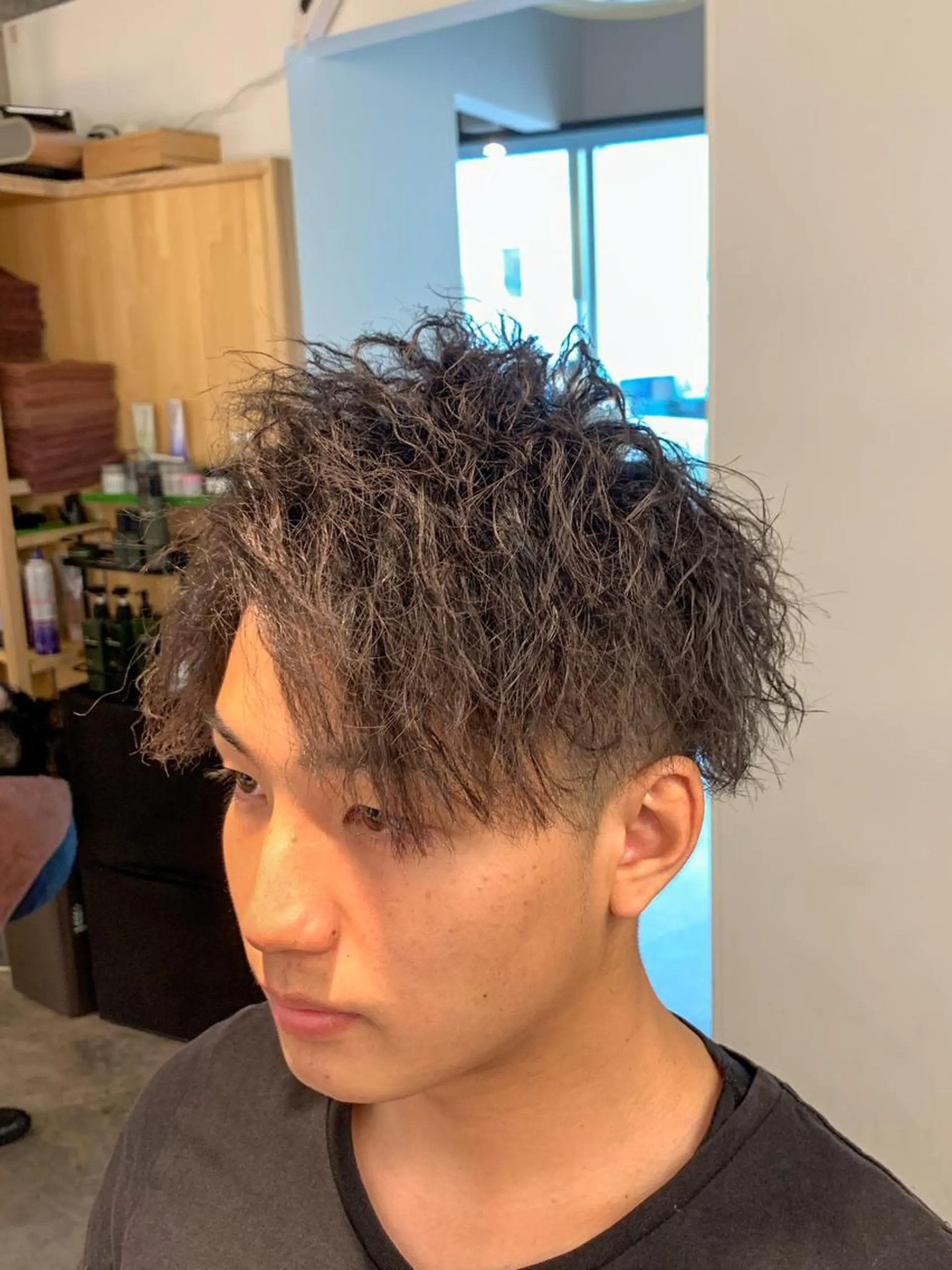 ミディアム パーマ メンズ 【川西能勢口駅1分】 木村　翔乃佑のヘアスタイル