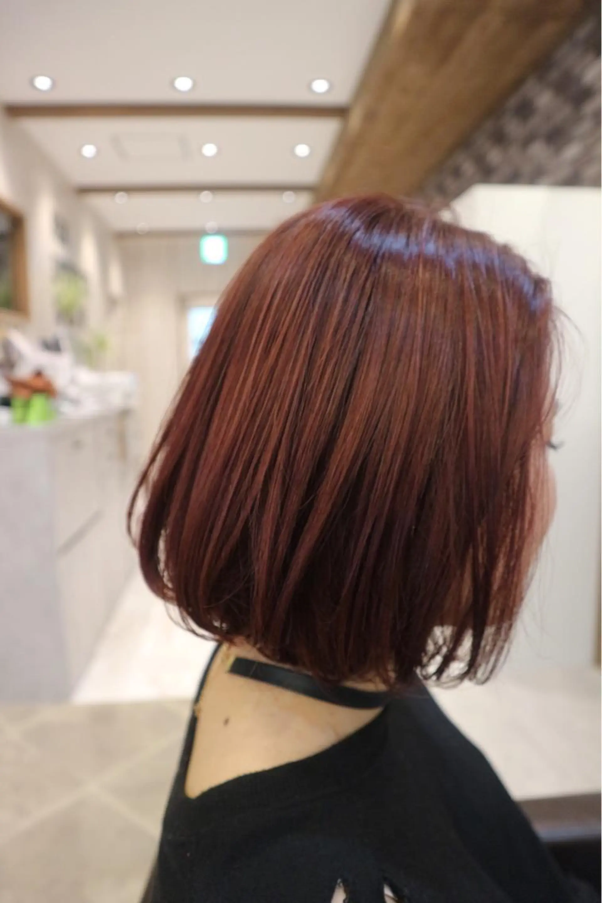 カラー 土屋 ゆうこのヘアスタイル